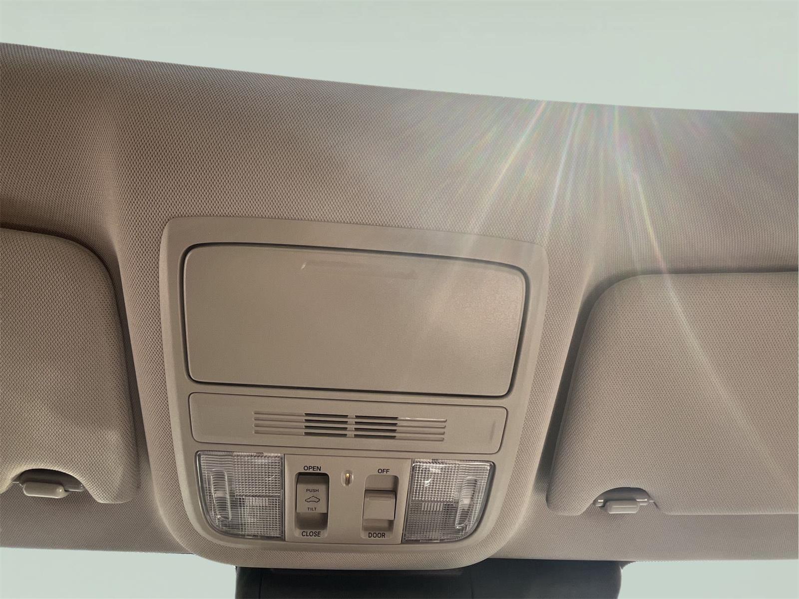 2022 Honda Accord EX-L - Photo 24