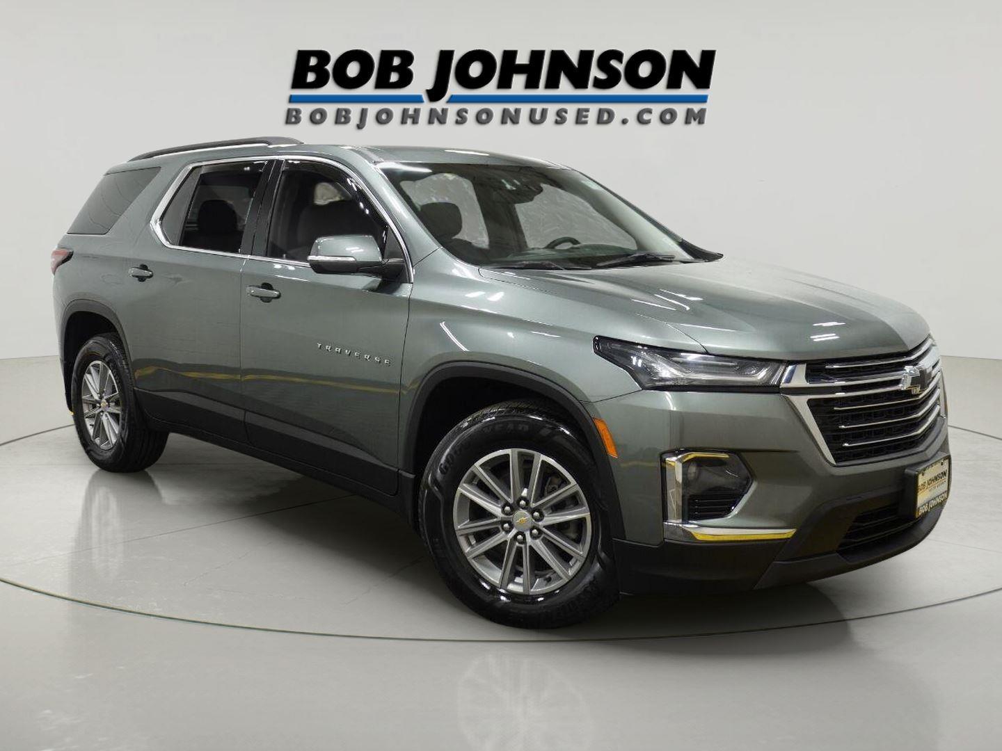 Silver Sage Metallic 2023 Chevrolet Traverse SUV / Crossover Four-Wheel Drive 9-Speed Automatic