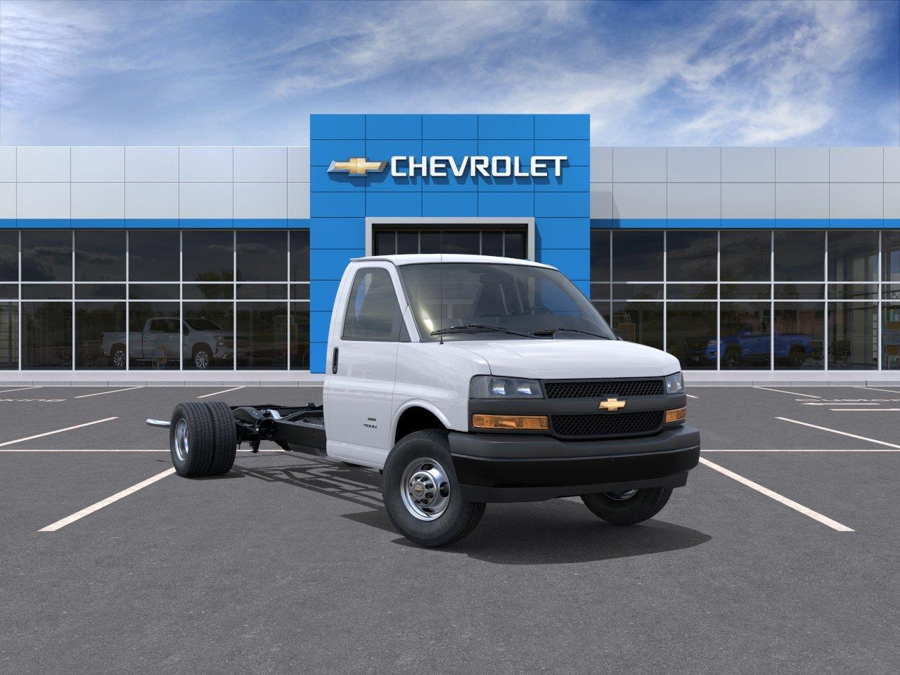 2026 Chevrolet Express Cutaway Base