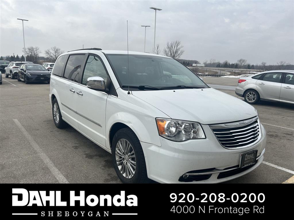 Bright White Clearcoat 2016 Chrysler Town & Country Touring-L FWD Minivan Front-Wheel Drive 6-Speed Automatic