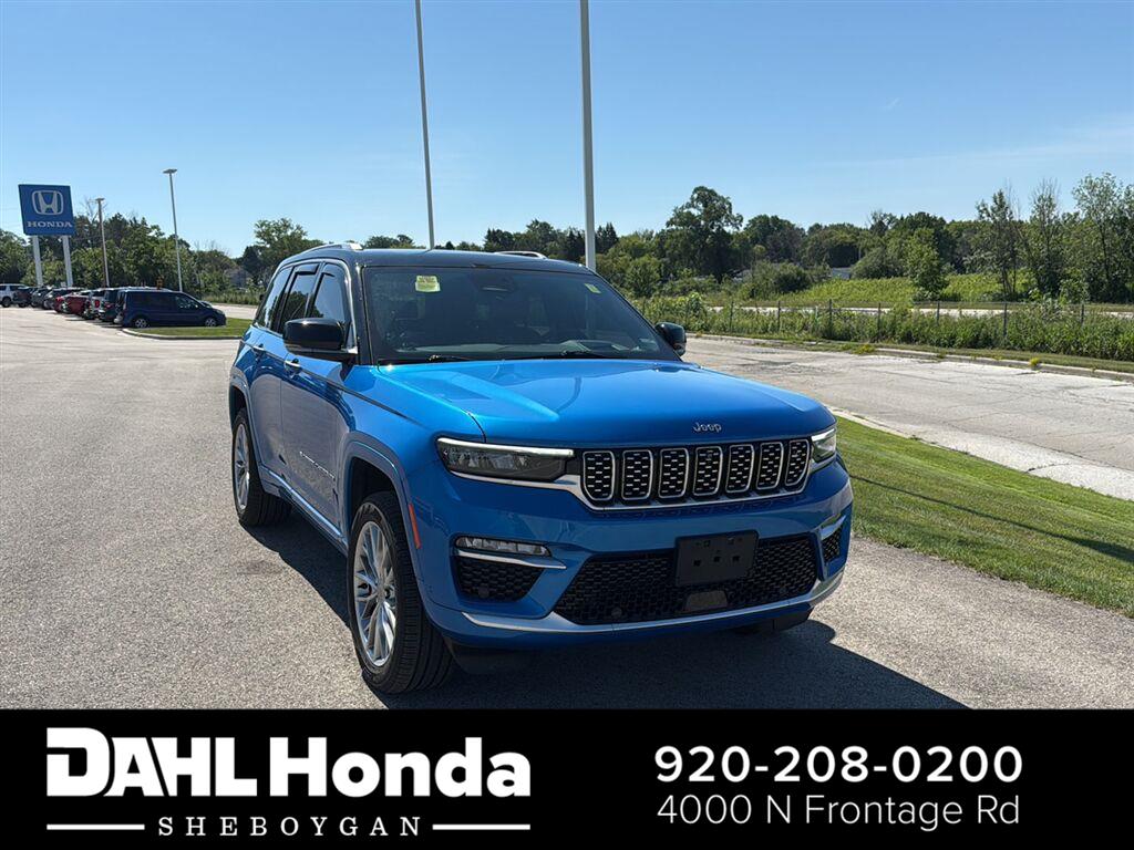 Hydro Blue Pearlcoat 2023 Jeep Grand Cherokee SUV / Crossover Four-Wheel Drive 8-Speed Automatic