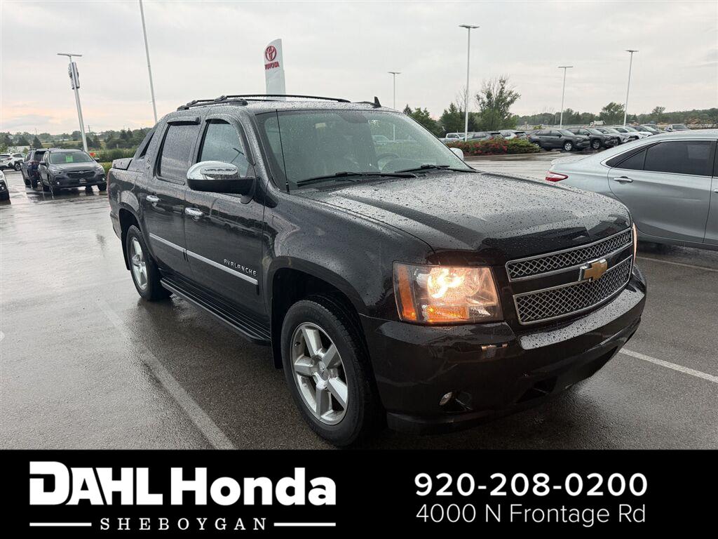 Black 2012 Chevrolet Avalanche Pickup Truck Four-Wheel Drive 6-Speed Automatic