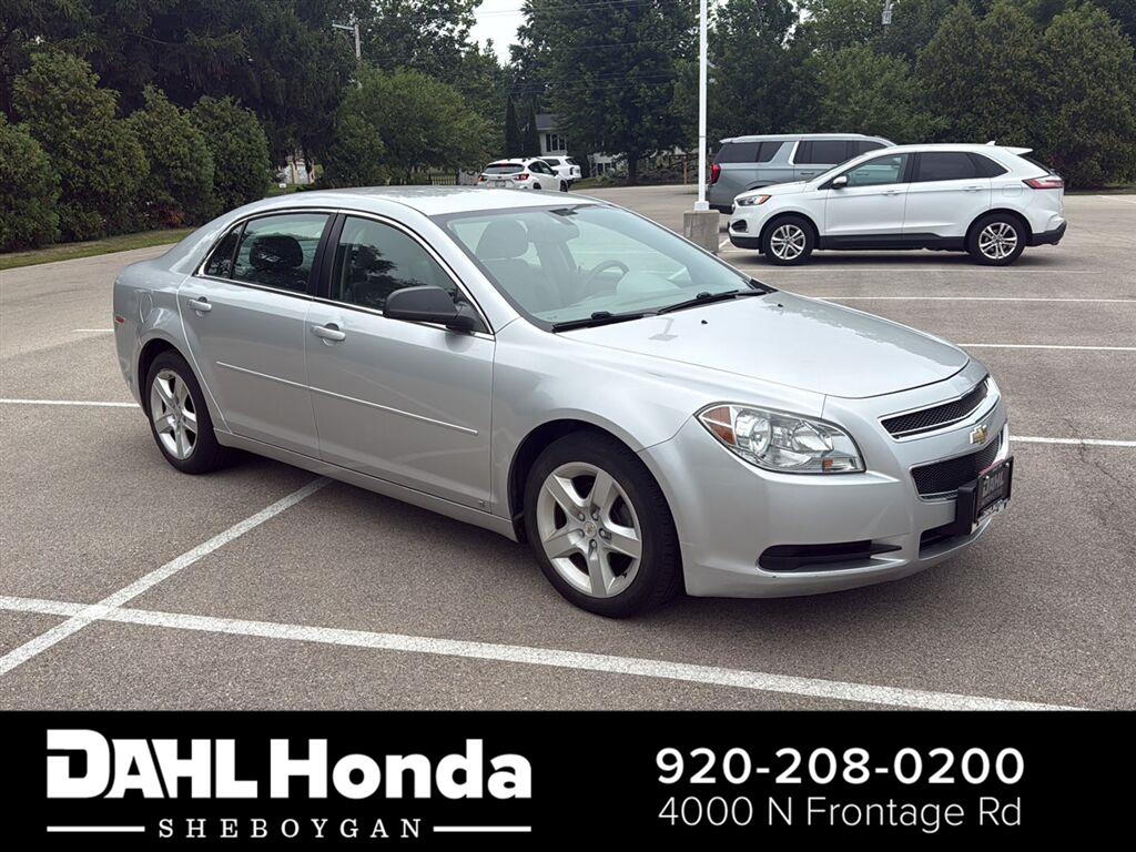 Silver Ice Metallic 2010 Chevrolet Malibu Sedan Front-Wheel Drive 4-Speed Automatic