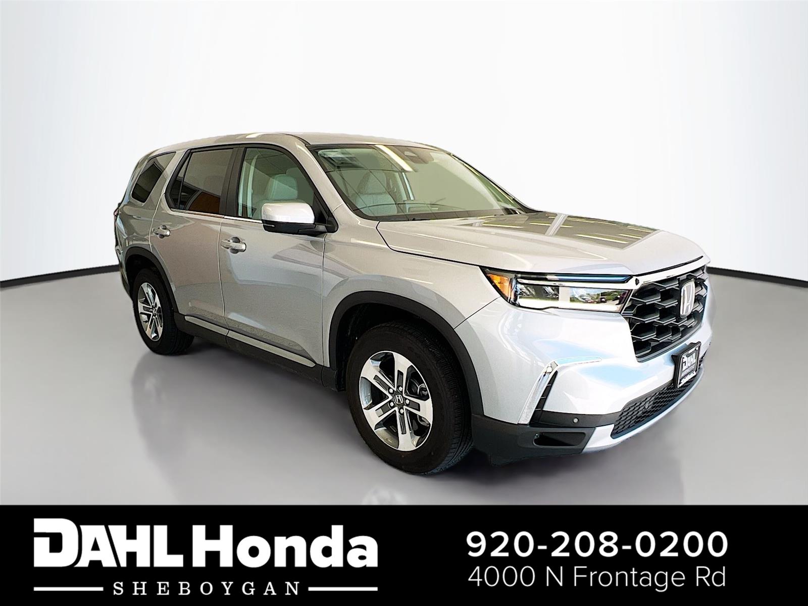 Lunar Silver Metallic 2025 Honda Pilot SUV / Crossover Automatic