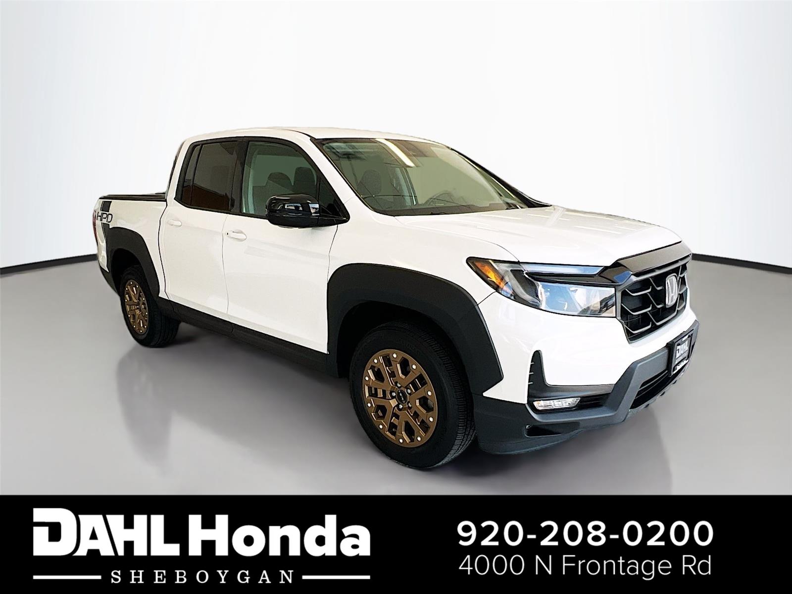 Platinum White Pearl 2021 Honda Ridgeline Pickup Truck All-Wheel Drive 9-Speed Automatic