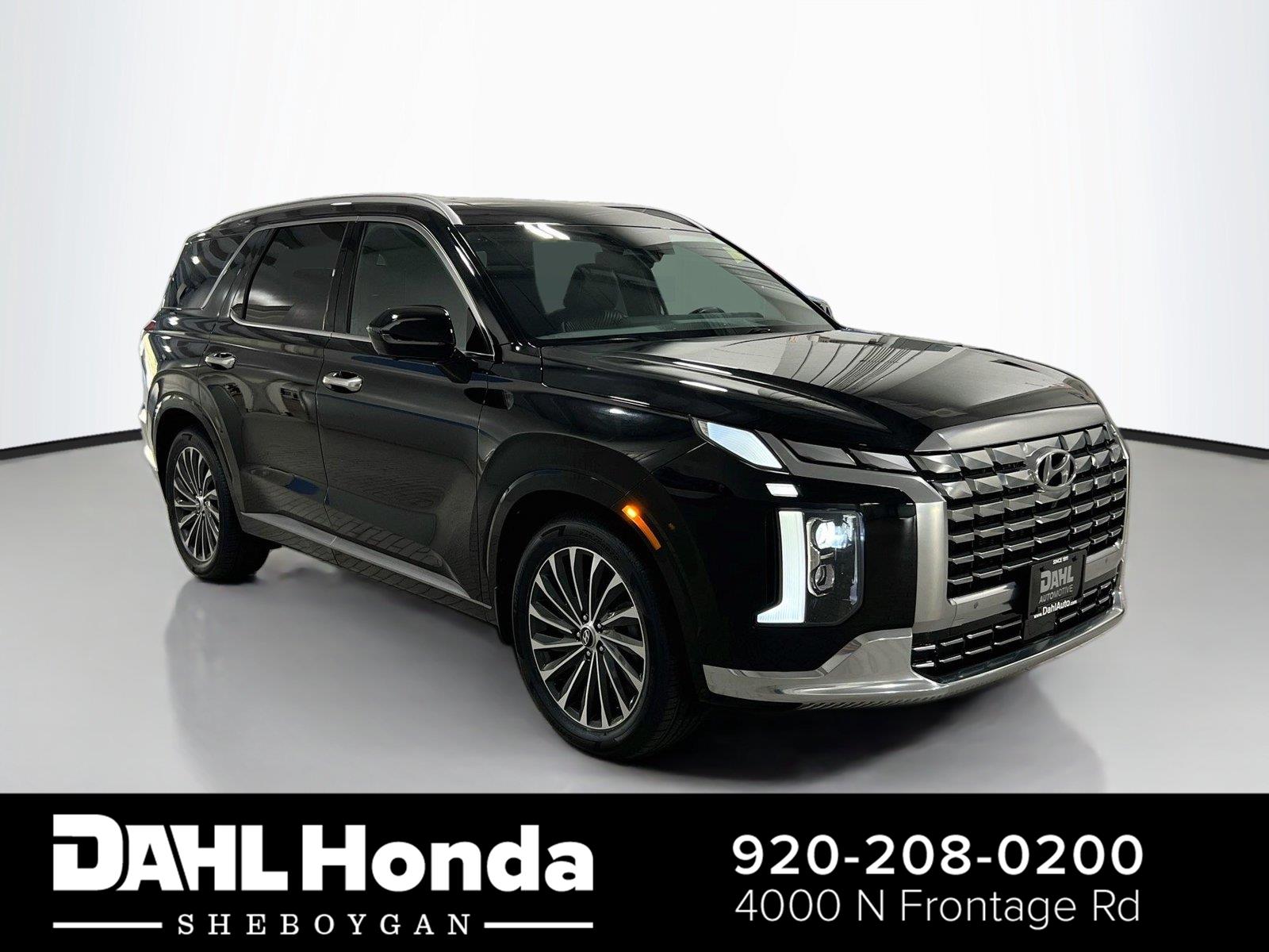 Abyss Black Pearl 2023 Hyundai Palisade SUV / Crossover All-Wheel Drive Automatic