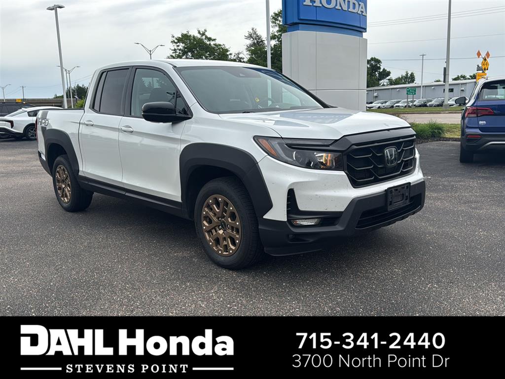 Platinum White Pearl 2022 Honda Ridgeline Sport AWD Pickup Truck All-Wheel Drive 9-Speed Automatic