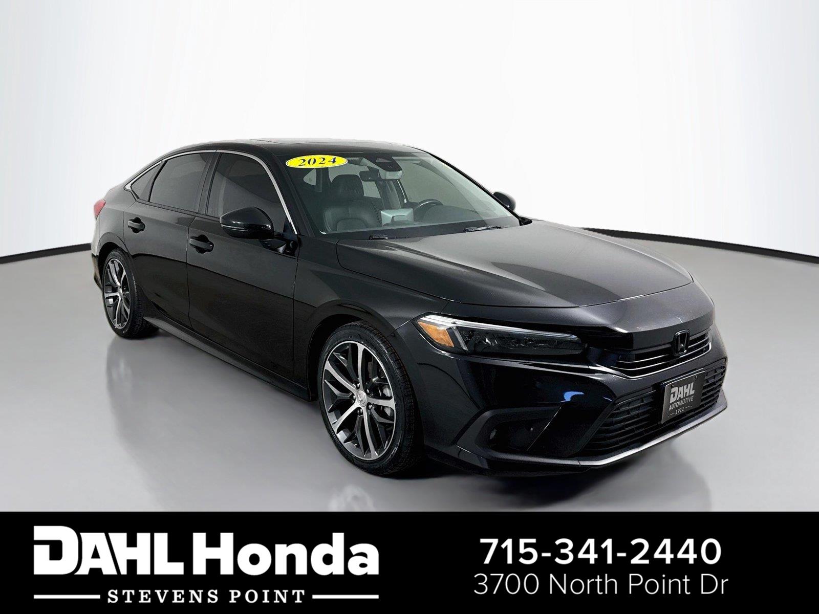 2024 Honda Civic Touring FWD