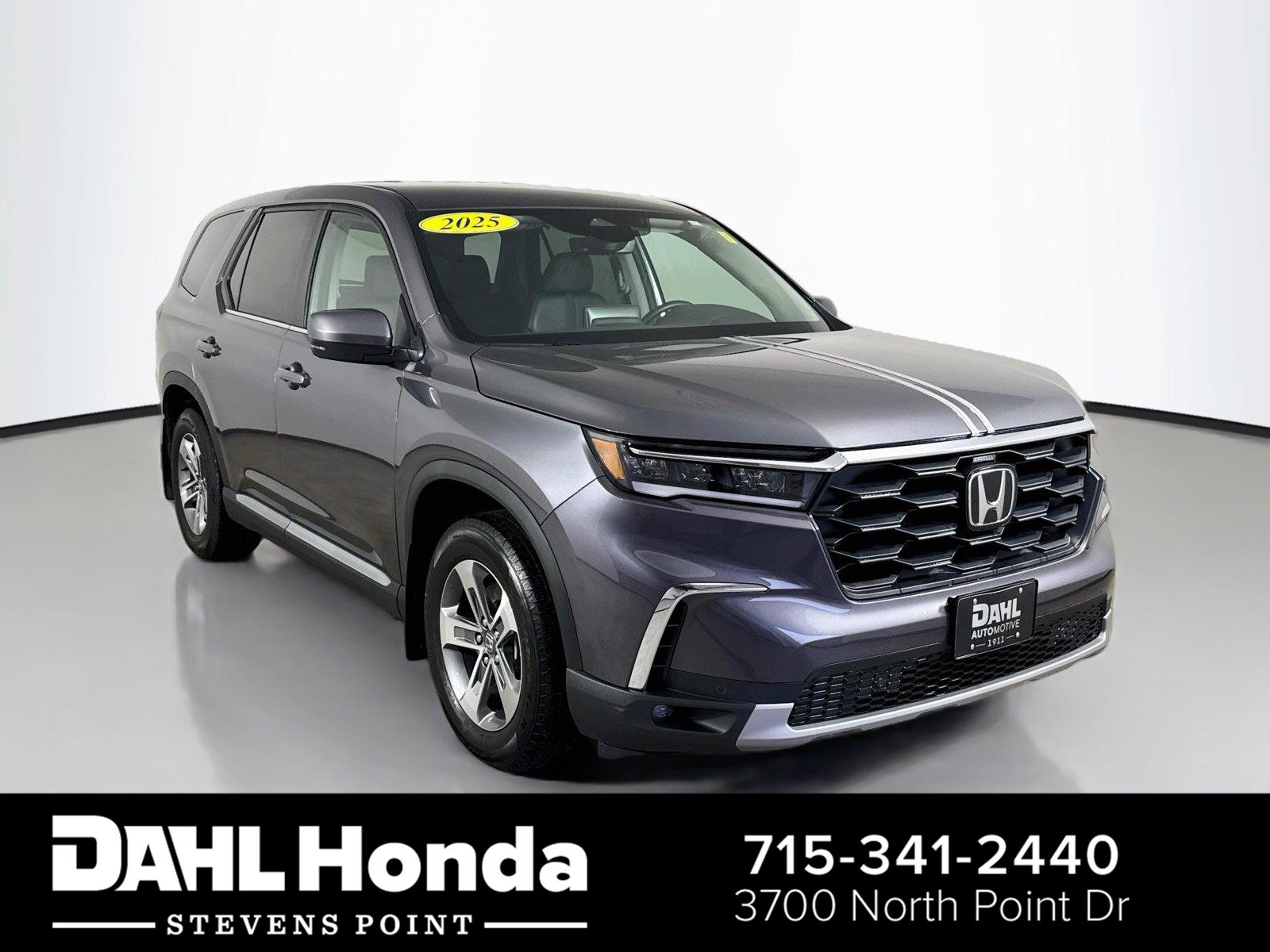 Gray (Modern Steel Metallic) 2025 Honda Pilot SUV / Crossover All-Wheel Drive