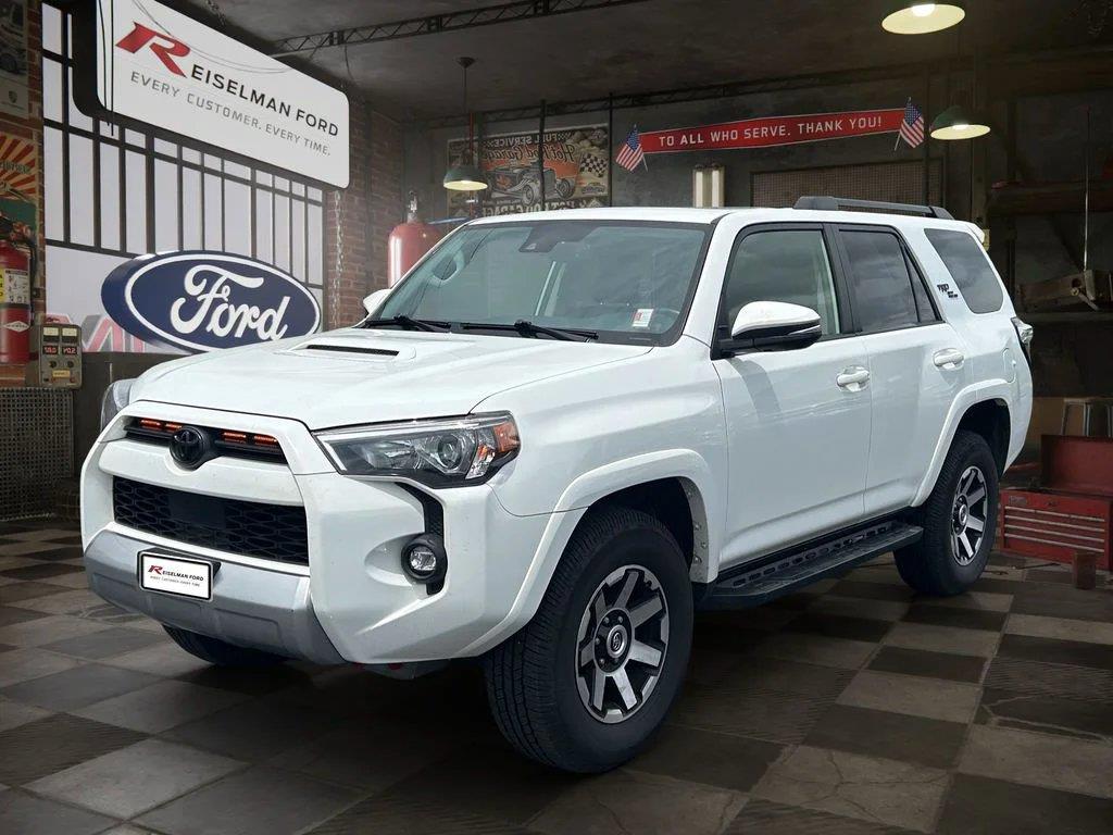 Super White 2021 Toyota 4Runner SUV / Crossover Four-Wheel Drive 5-Speed Automatic