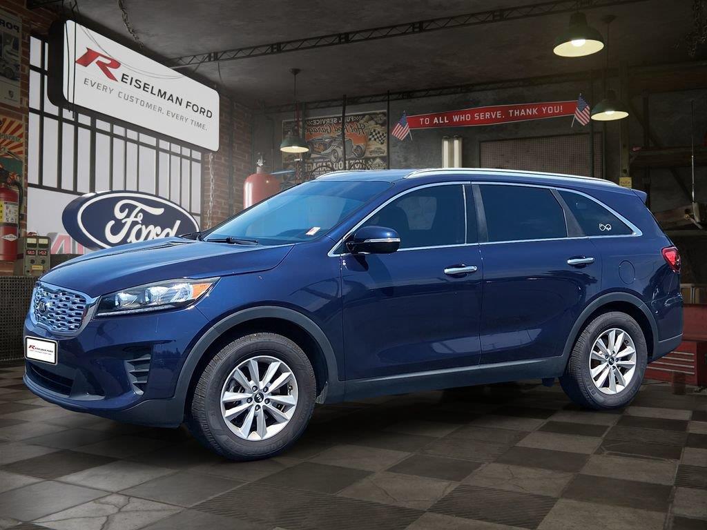 Imperial Blue 2019 Kia Sorento SUV / Crossover Front-Wheel Drive 6-Speed Automatic