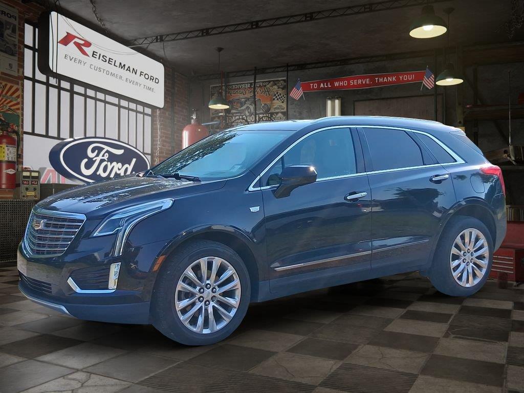 2017 Cadillac XT5 Platinum AWD