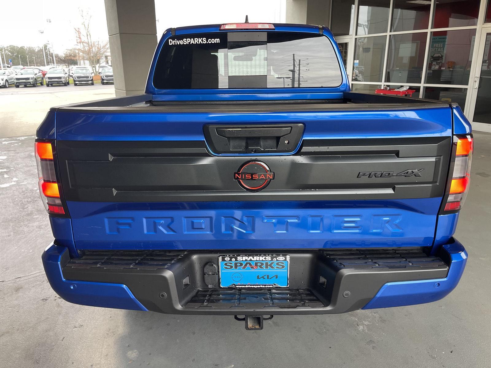 2025 Nissan Frontier PRO-4X - Photo 11