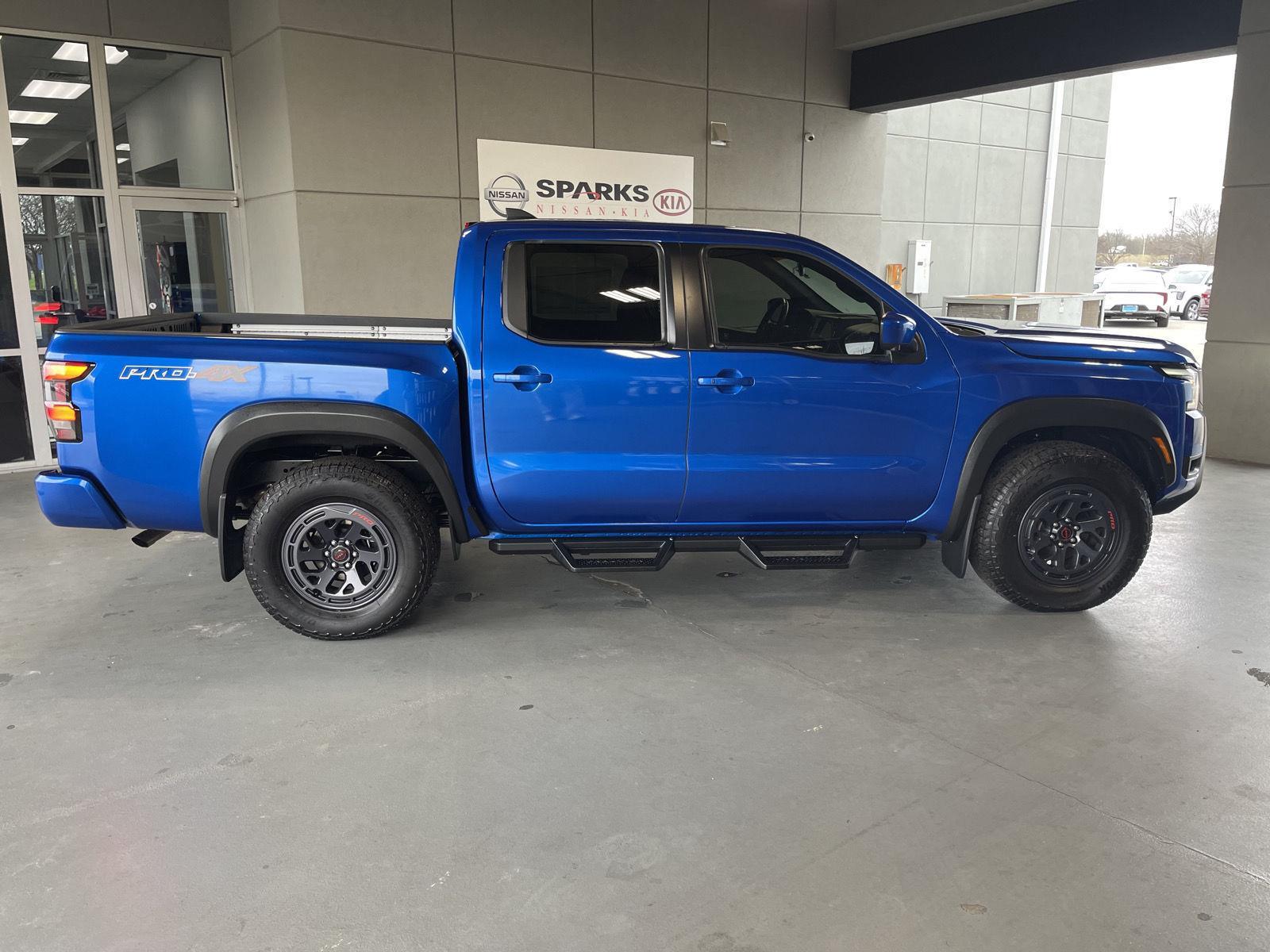 2025 Nissan Frontier PRO-4X - Photo 14