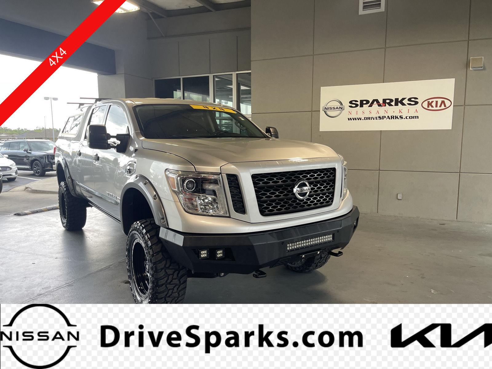 2019 Nissan Titan XD Pro-4X Diesel Crew Cab 4x4 SWB's photo