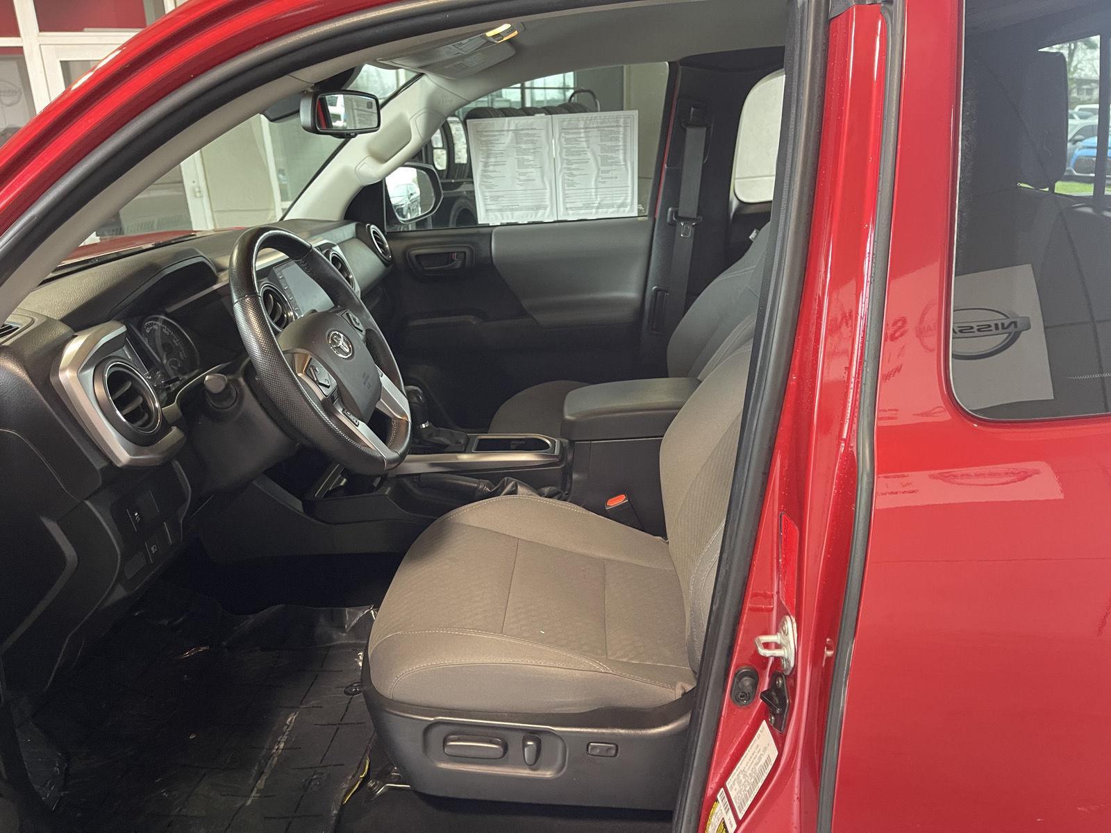 2023 Toyota Tacoma SR5 - Photo 6