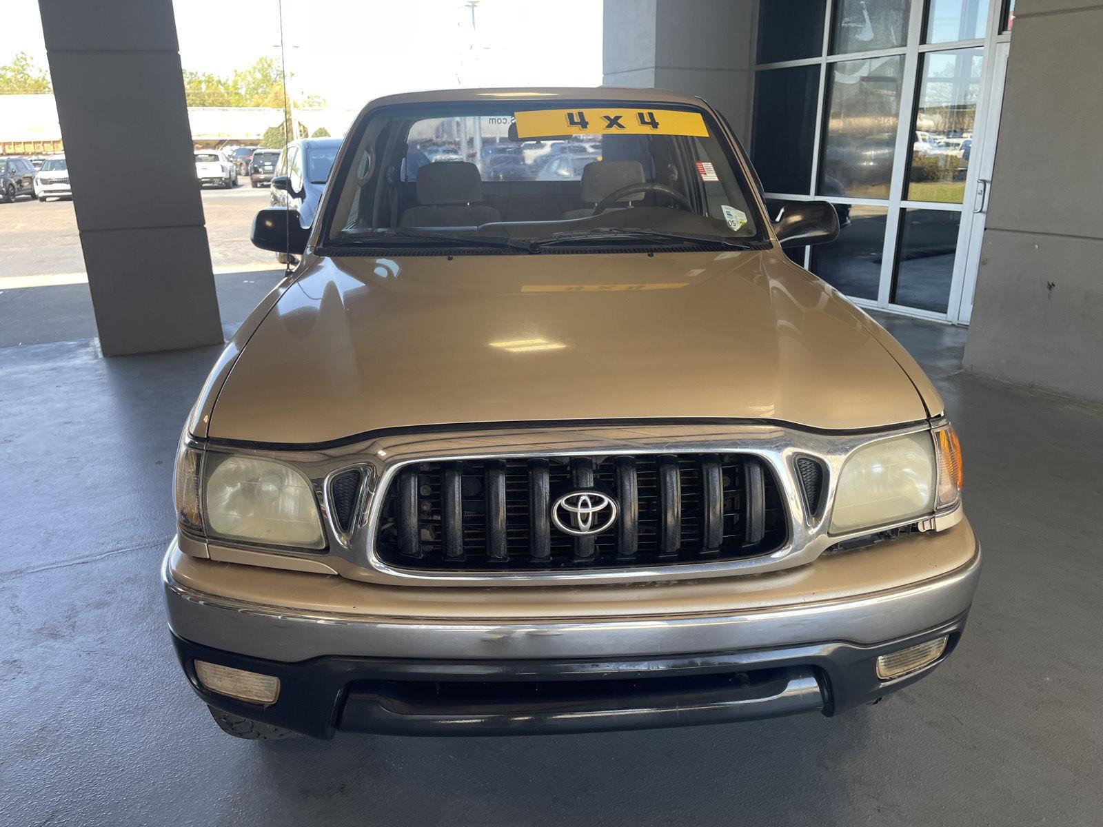 Used 2001 Toyota Tacoma Base with VIN 5TEWN72N81Z801113 for sale in Monroe, LA