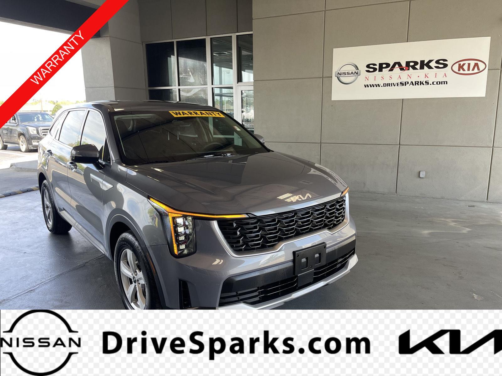 2025 Kia Sorento LX AT's photo