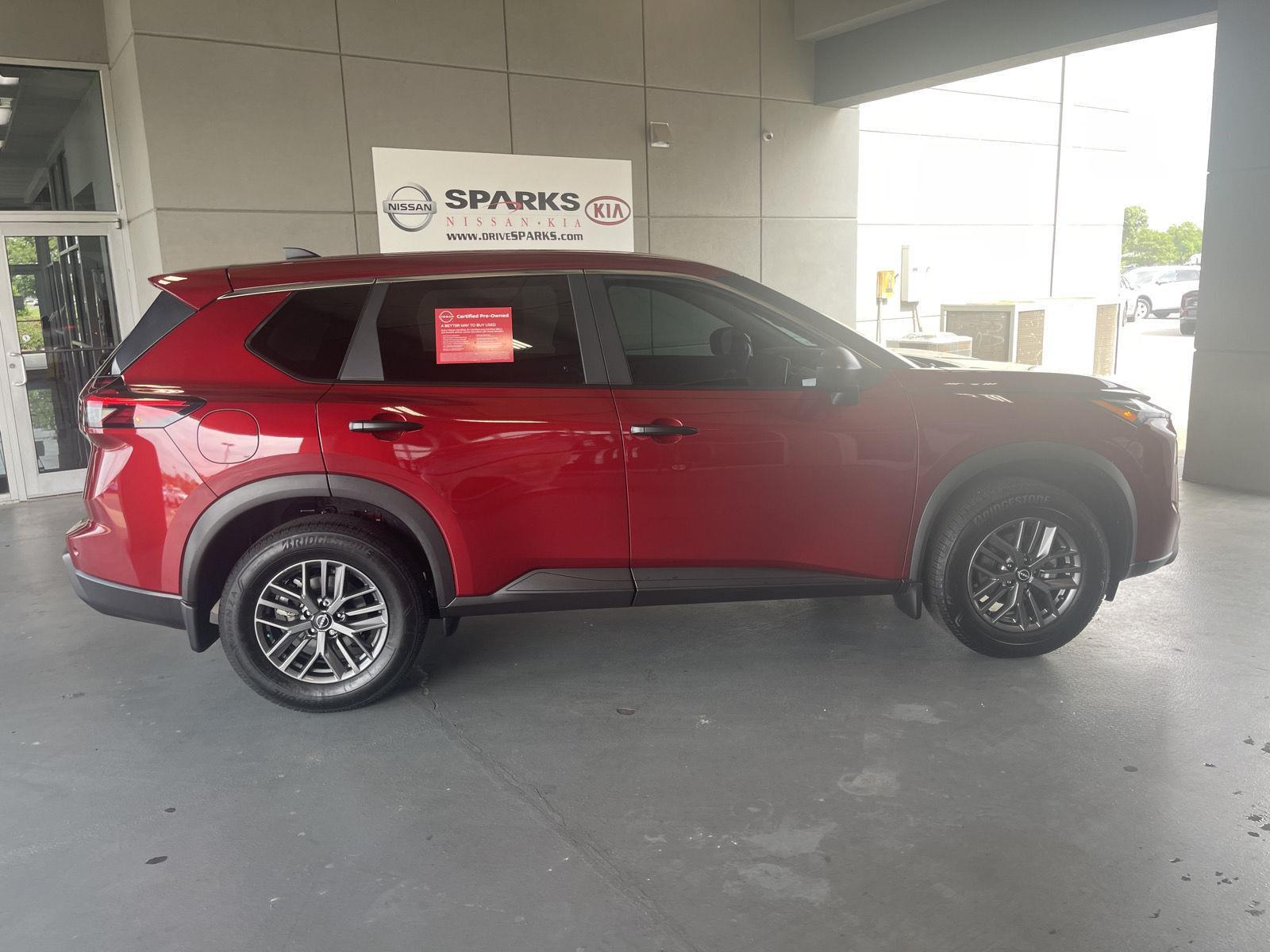 2025 Nissan Rogue S - Photo 14