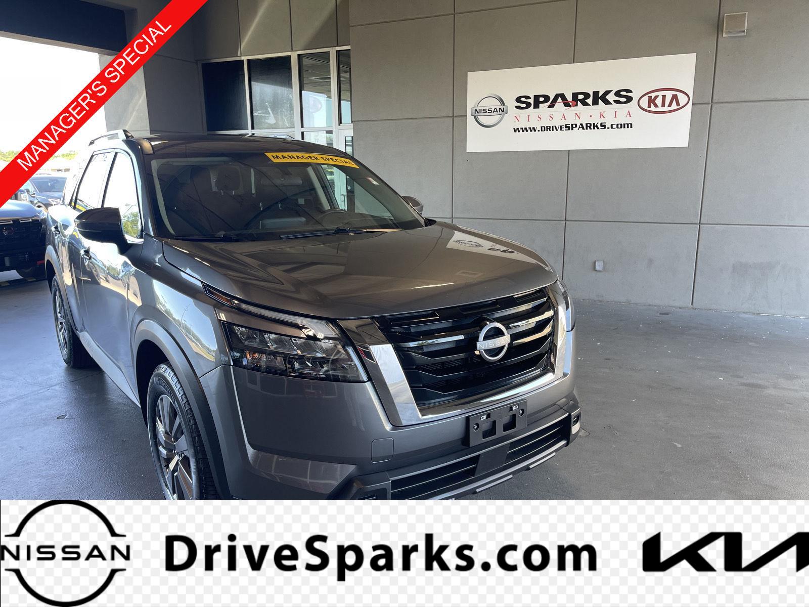 2025 Nissan Pathfinder SV 2WD's photo