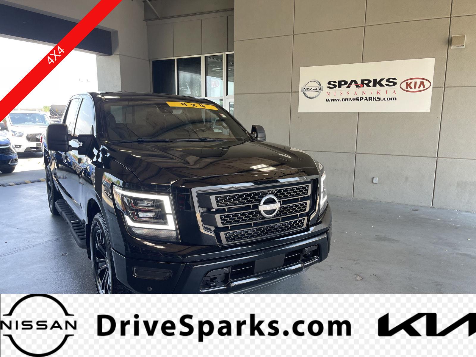 2024 Nissan Titan SV 4X4 Crew Cab's photo