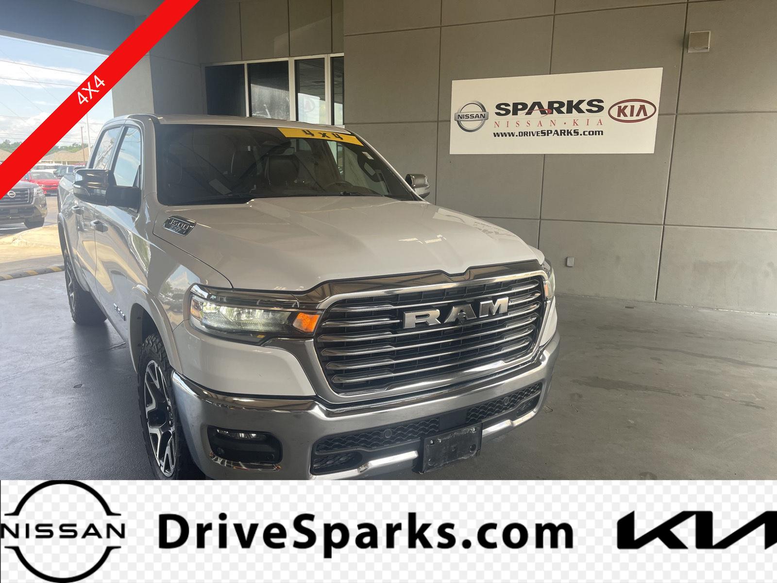2025 RAM 1500 Laramie 4x4 Crew Cab 5'7's photo