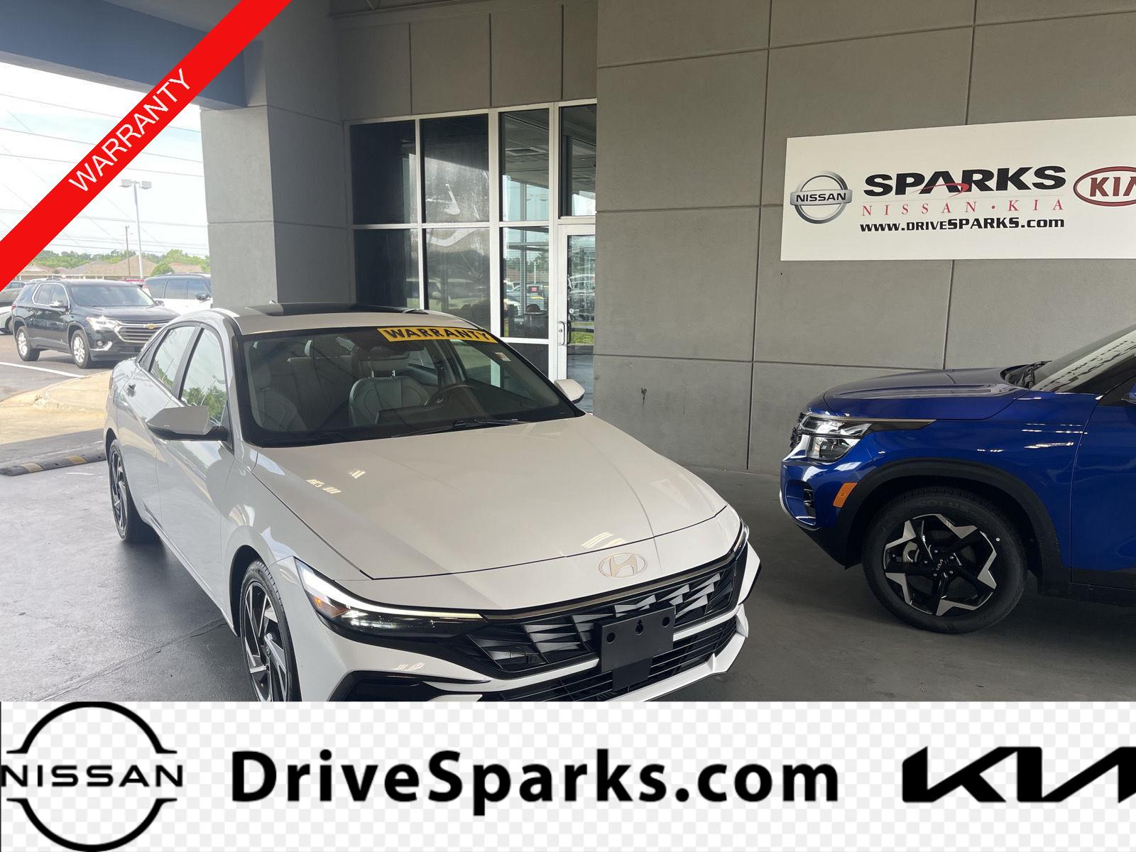 2025 Hyundai Elantra 2.0 Limited IVT's photo
