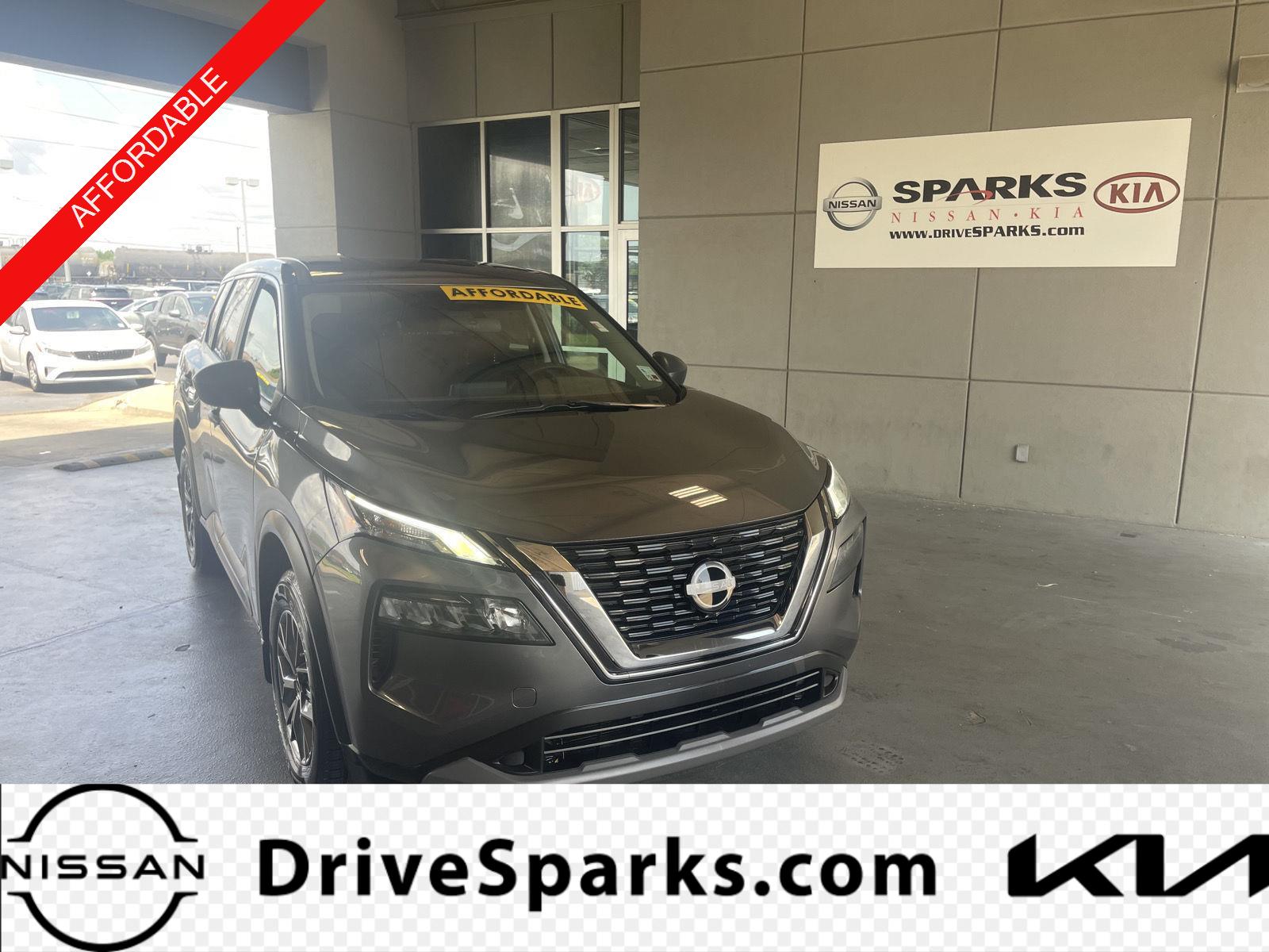 2023 Nissan Rogue S FWD's photo