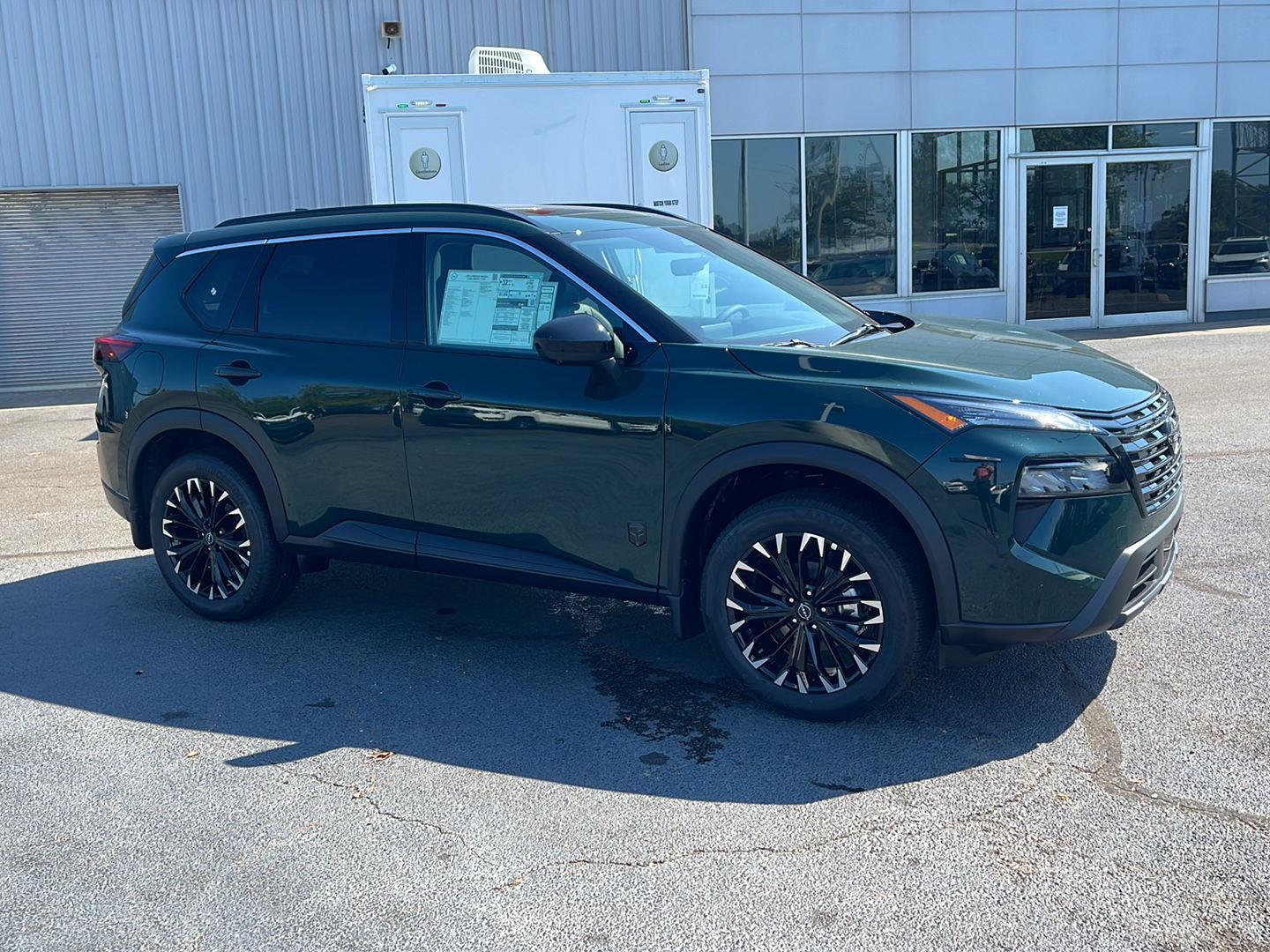 2026 Nissan Rogue Dark Armor