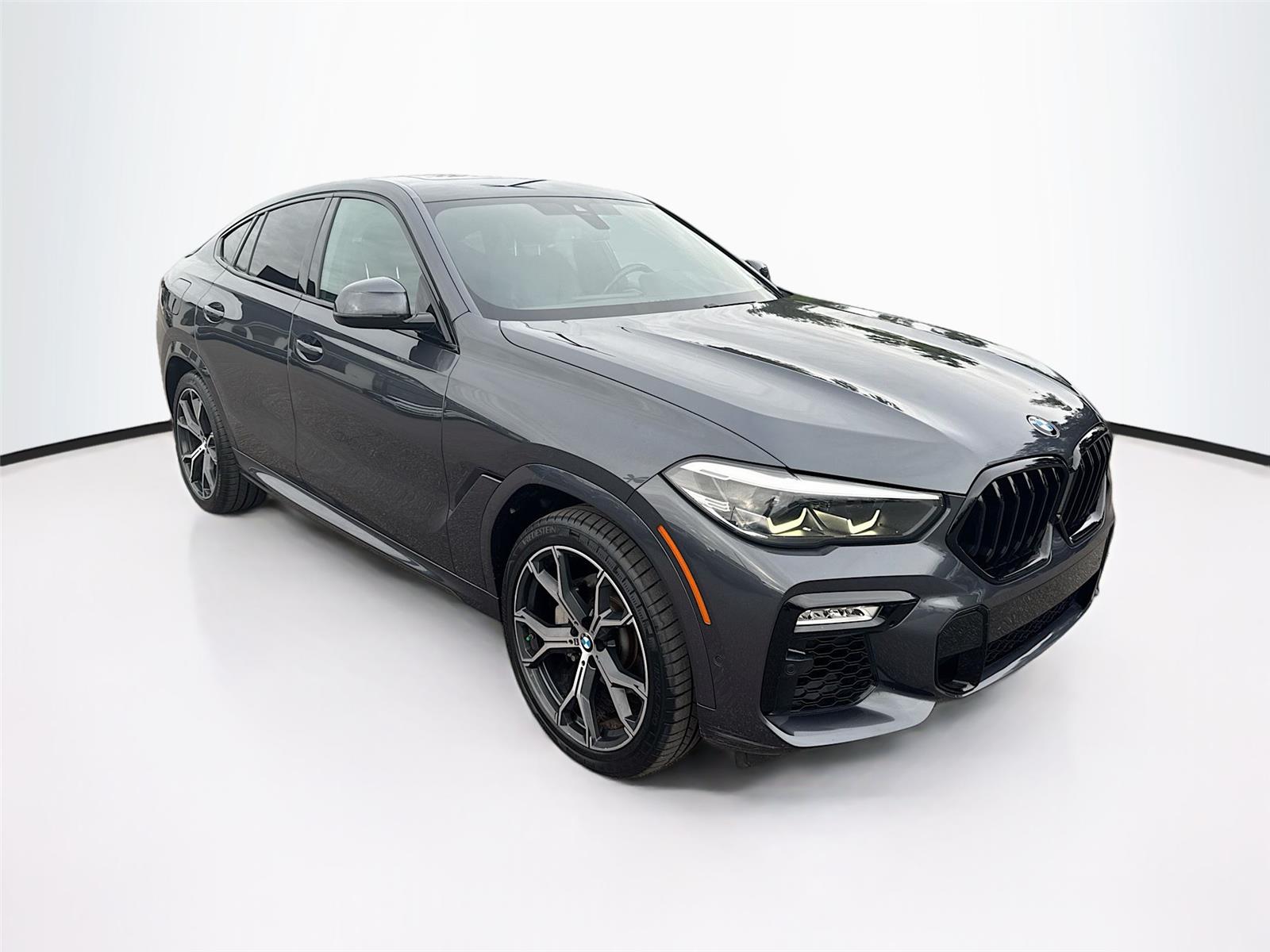 2020 BMW X6 Base's photo
