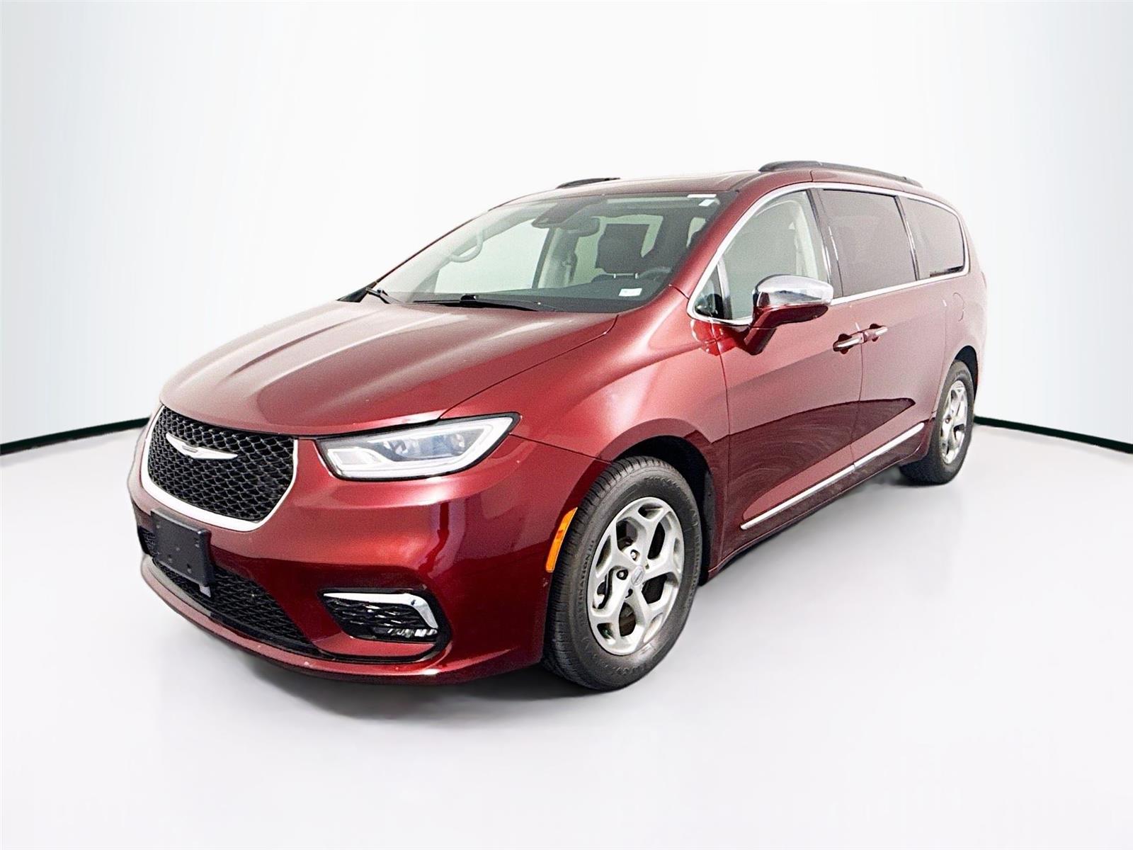 2022 Chrysler Pacifica Limited FWD