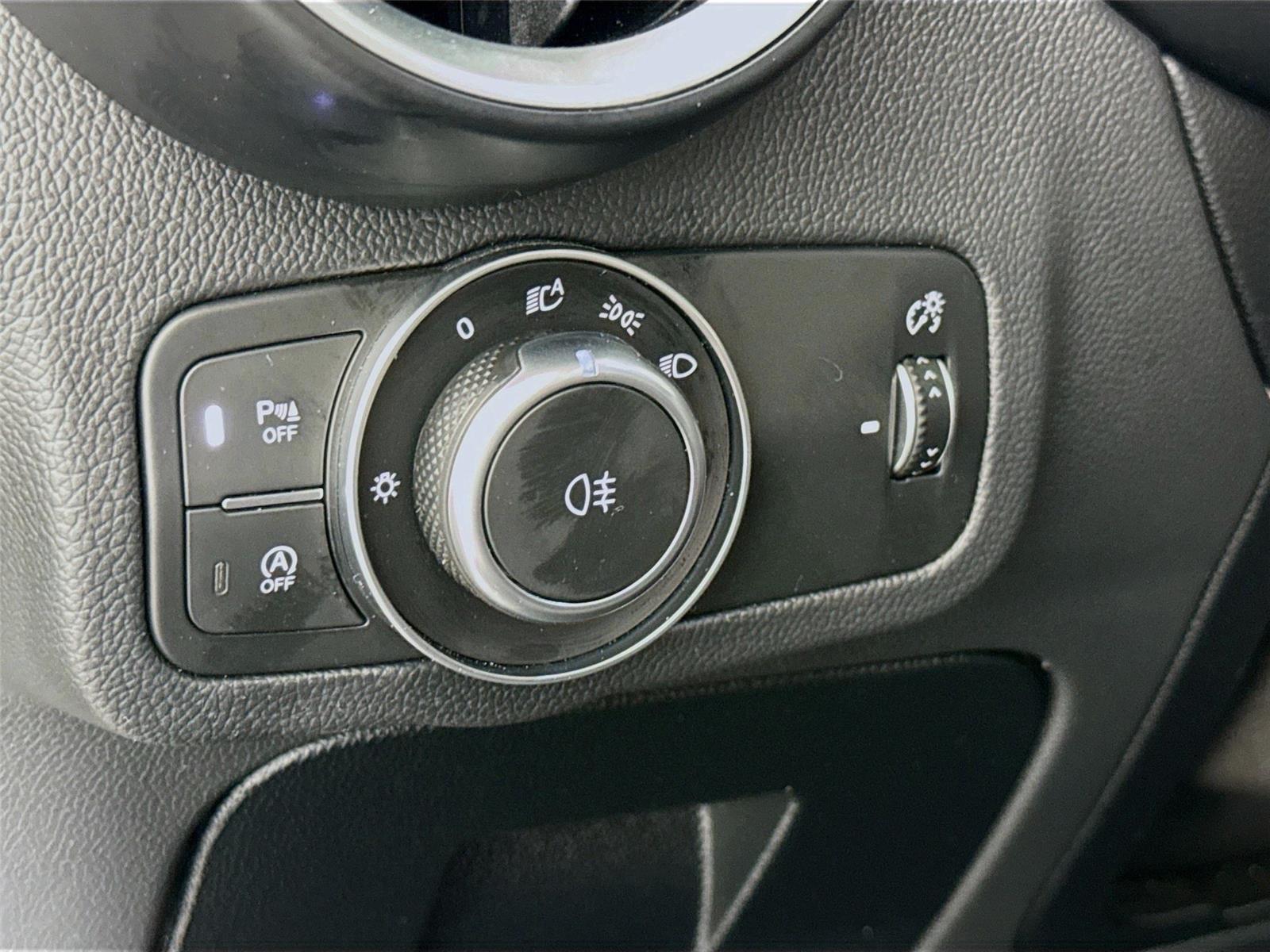 2024 Alfa Romeo Stelvio Sprint - Photo 8