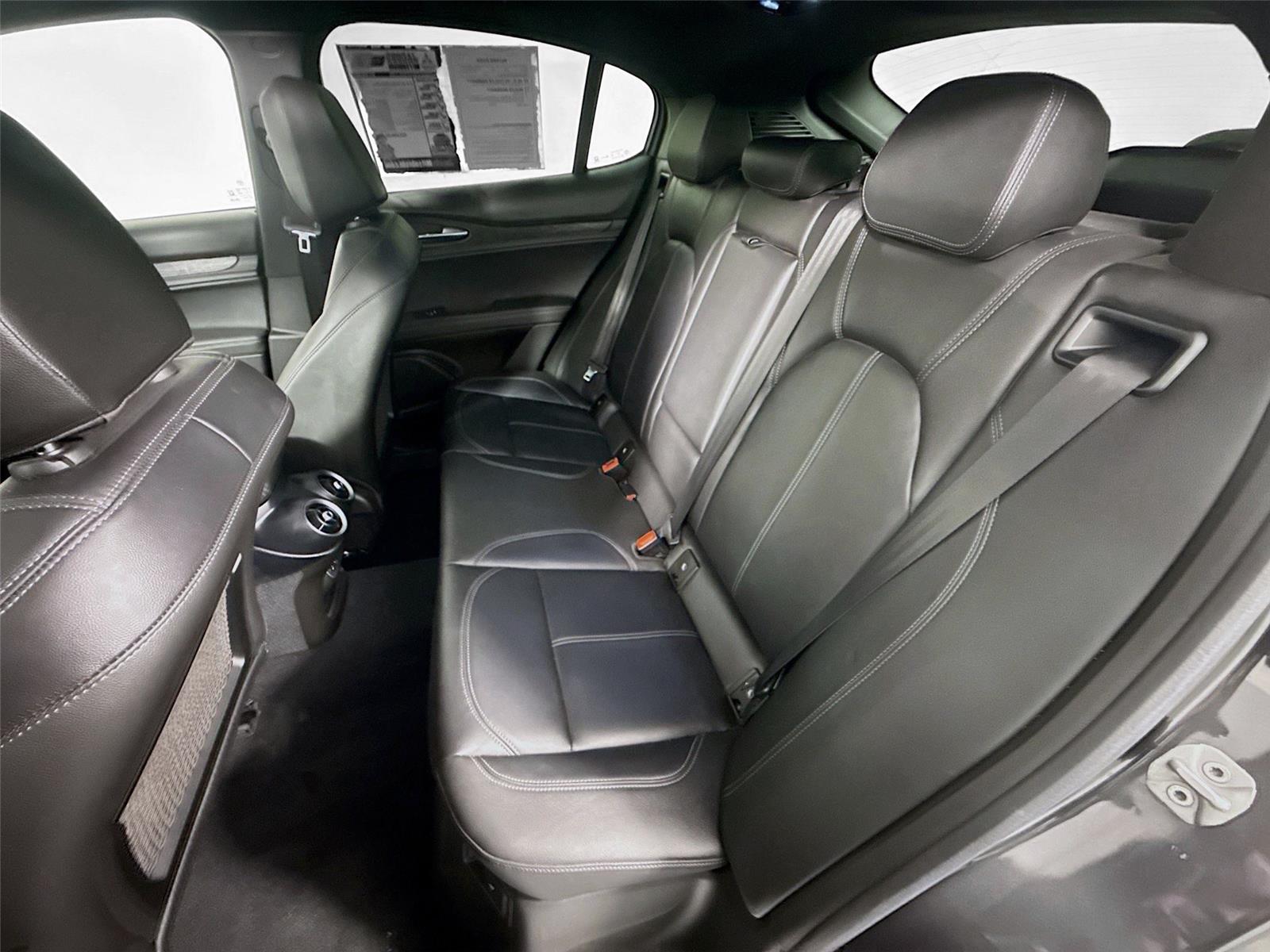 2024 Alfa Romeo Stelvio Sprint - Photo 21