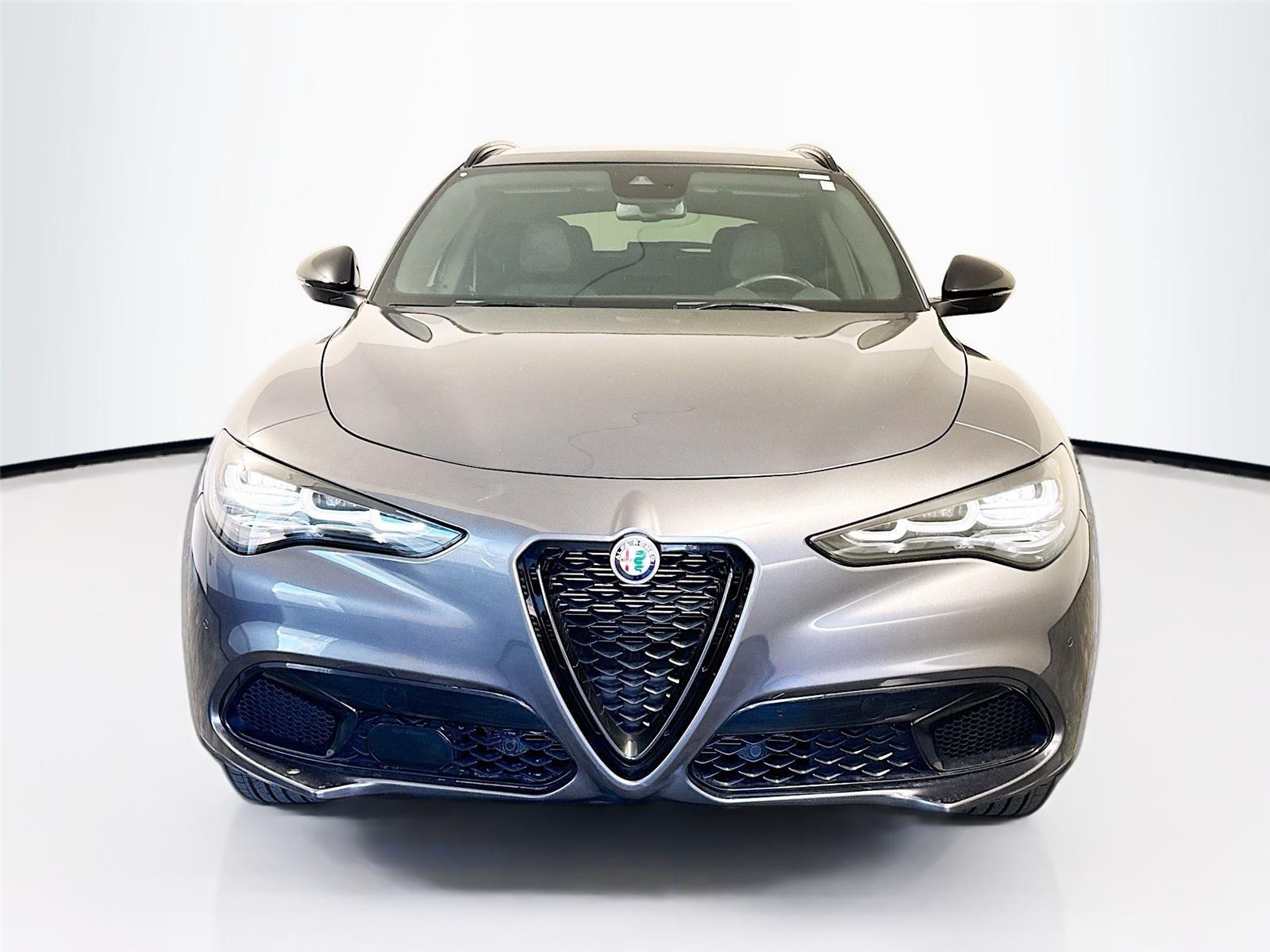 2024 Alfa Romeo Stelvio Sprint - Photo 29