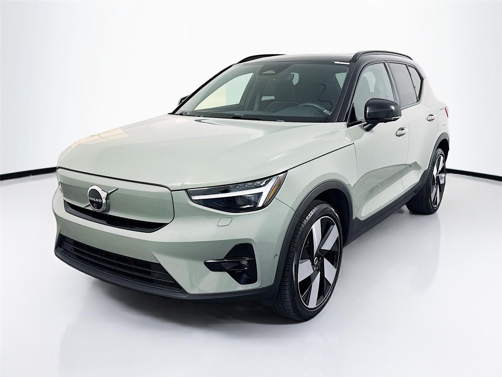 2024 Volvo XC40 Recharge Twin Ultimate eAWD