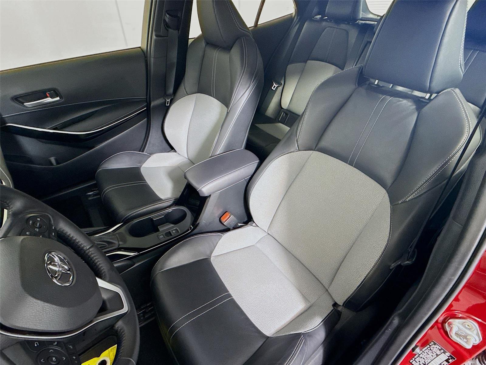 2025 Toyota Corolla Hatchback XSE FWD