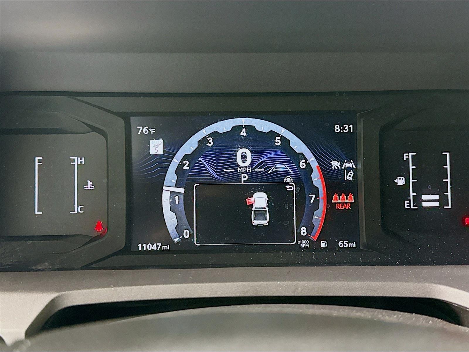 View vehicle photo 4