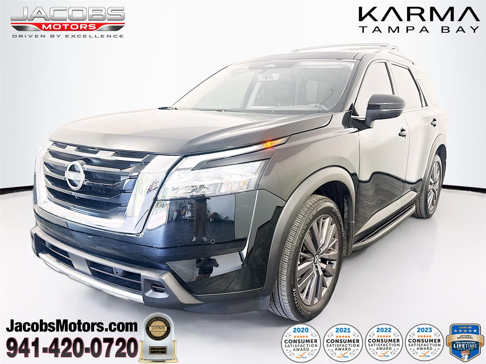 2023 Nissan Pathfinder SL 2WD's photo