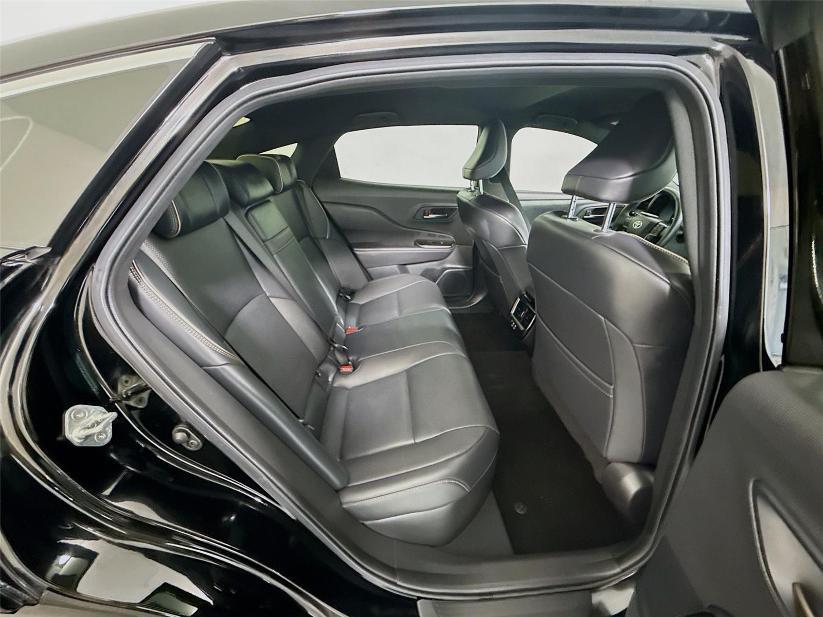 2025 Toyota Crown XLE - Photo 22