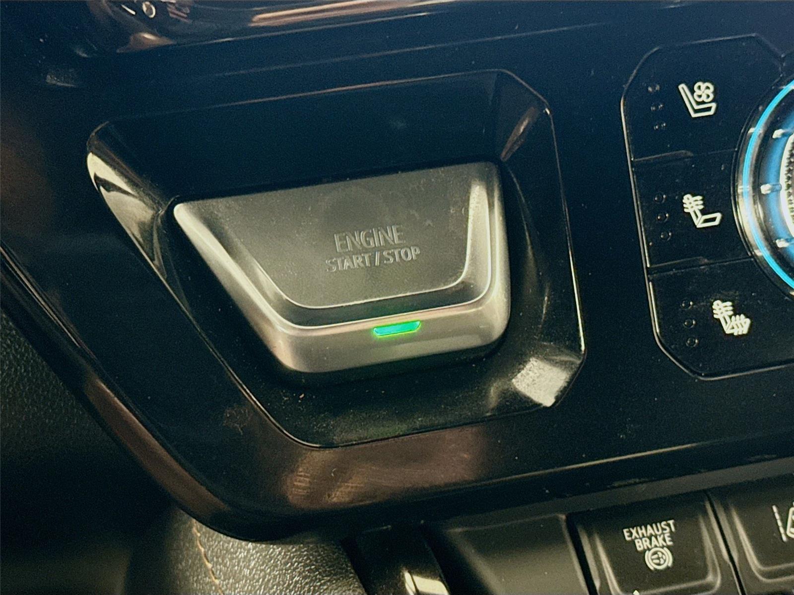 2025 GMC Sierra 2500HD AT4 - Photo 14