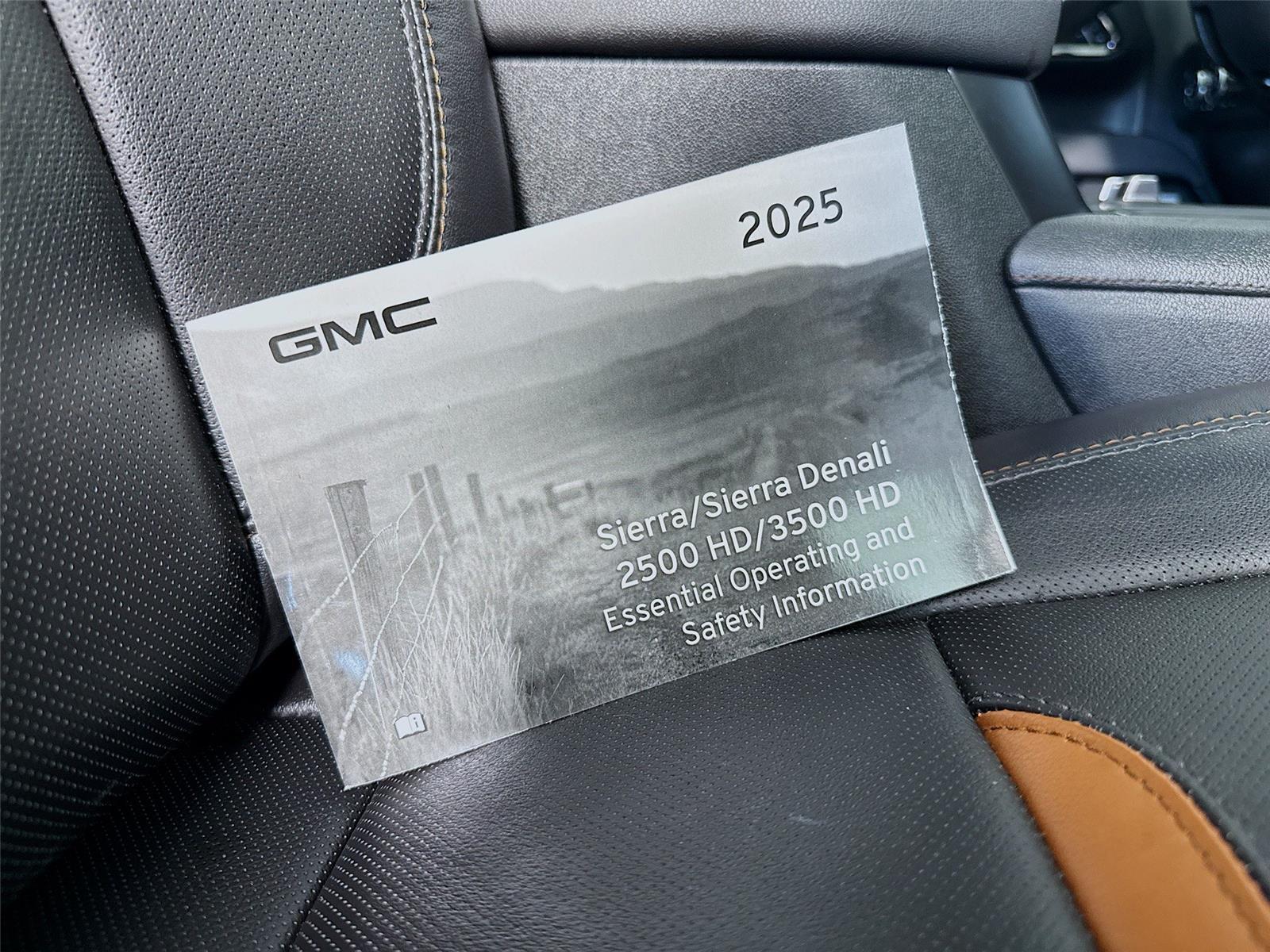 2025 GMC Sierra 2500HD AT4 - Photo 25