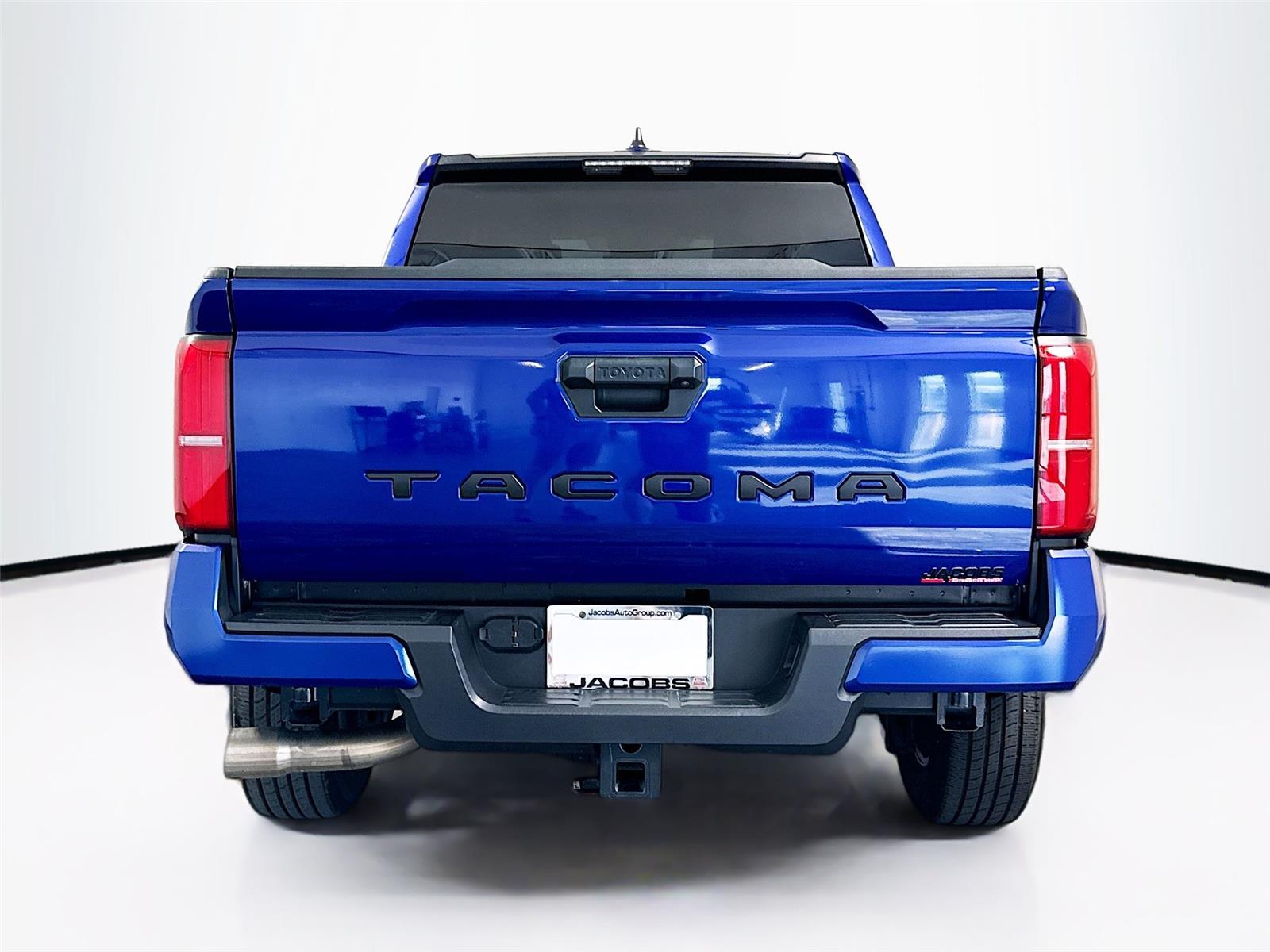 2025 Toyota Tacoma SR5 - Photo 26