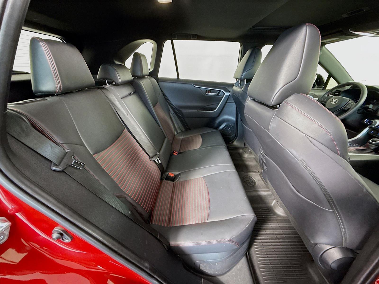 2022 Toyota RAV4 XSE - Photo 21