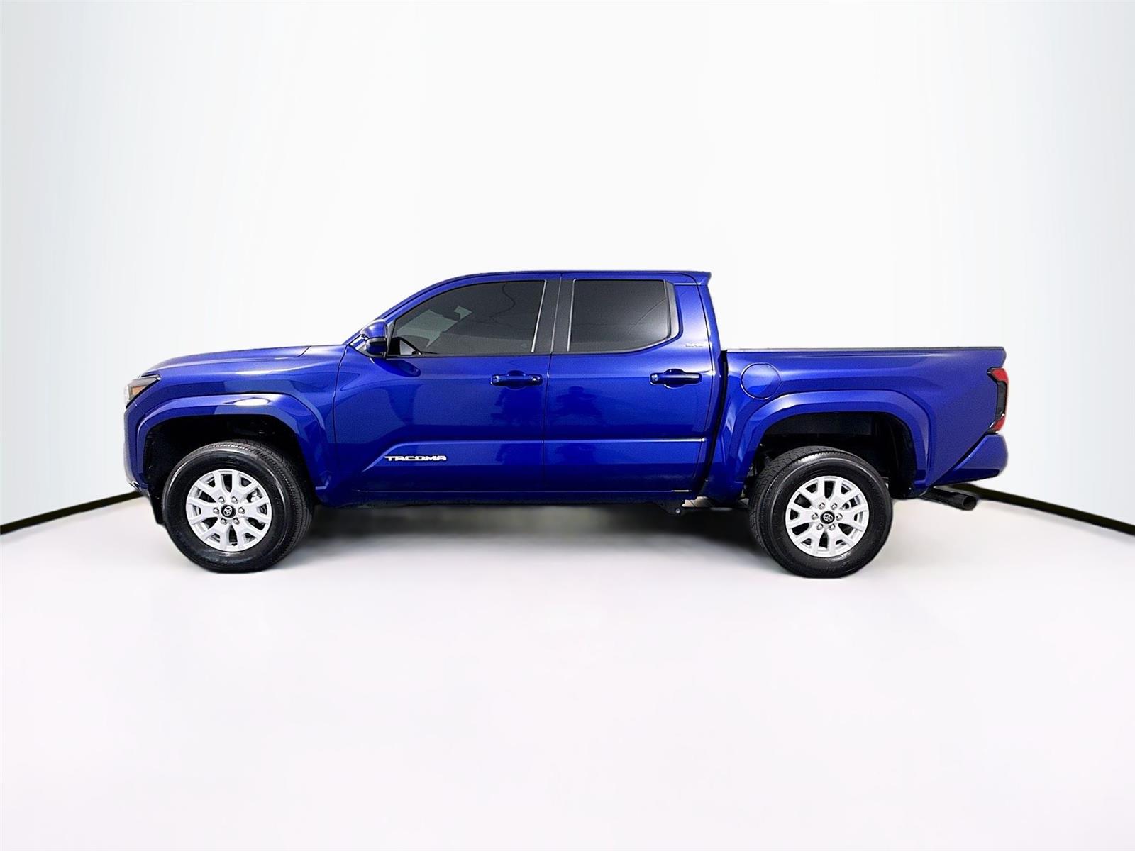 2025 Toyota Tacoma SR5 - Photo 28