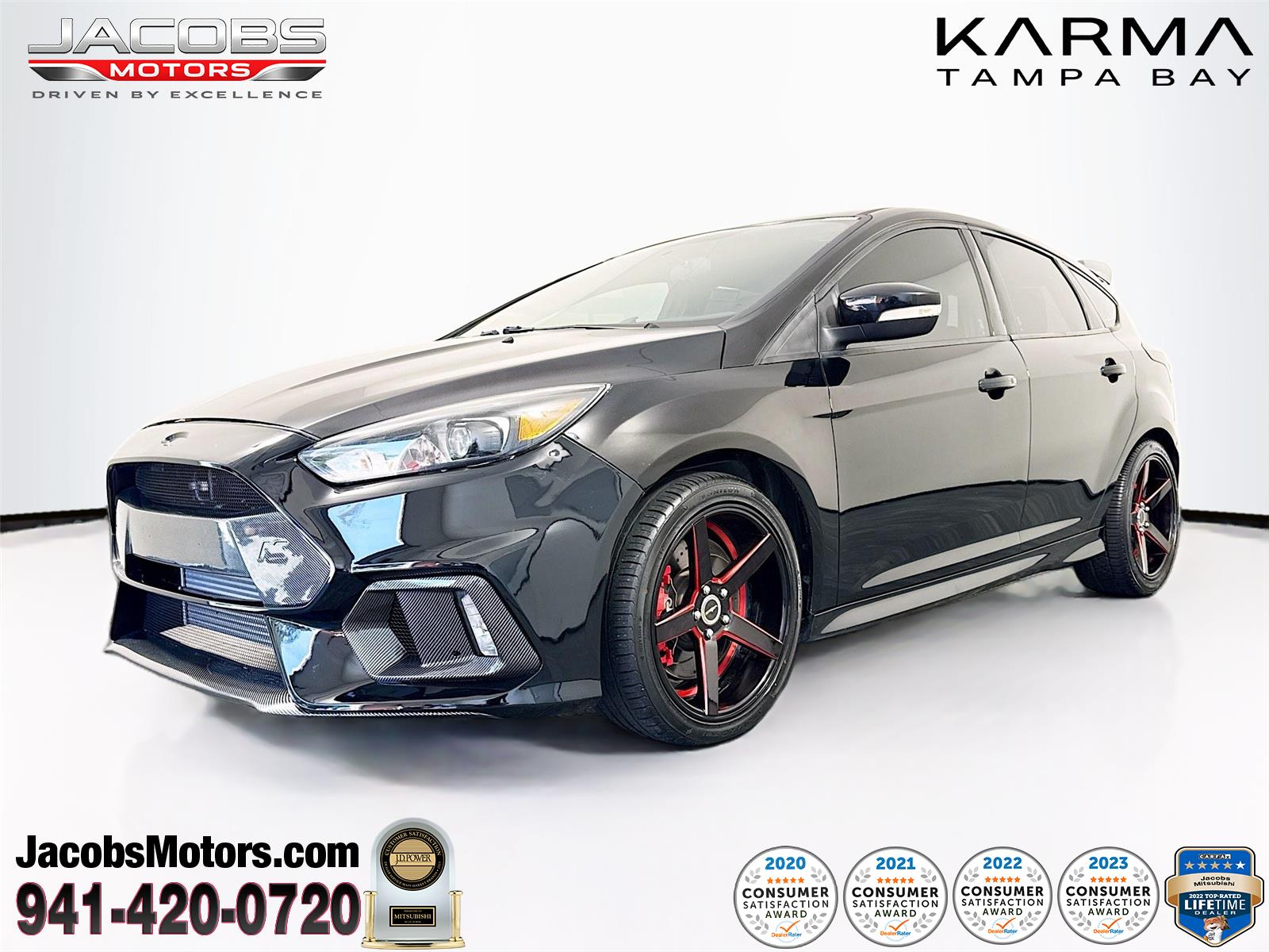 Shadow Black 2018 Ford Focus Hatchback Front-Wheel Drive 6-Speed Manual