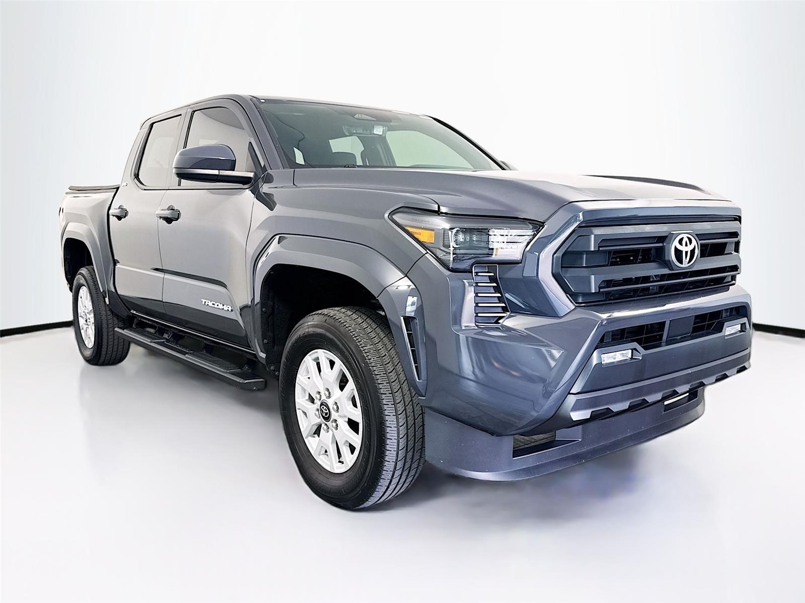 2025 Toyota Tacoma SR5 - Photo 35