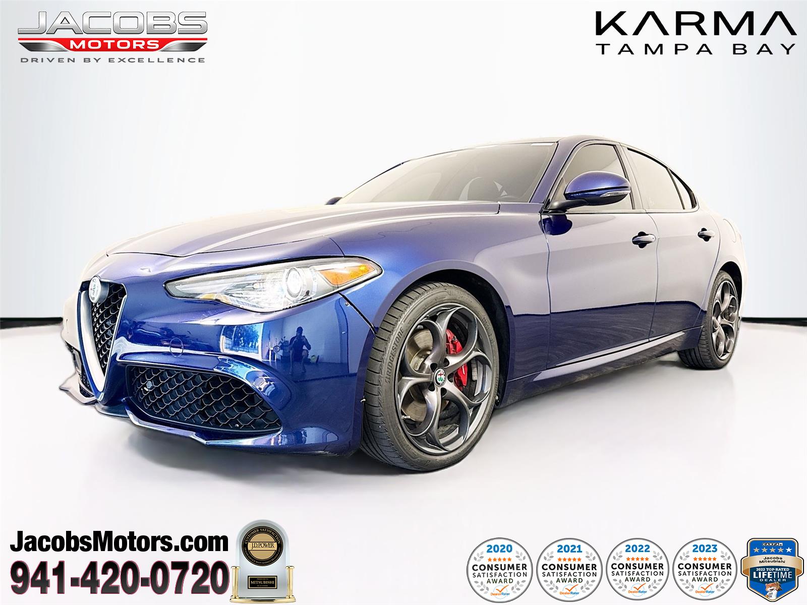 Montecarlo Blue Metallic 2017 Alfa Romeo Giulia Sedan All-Wheel Drive Automatic