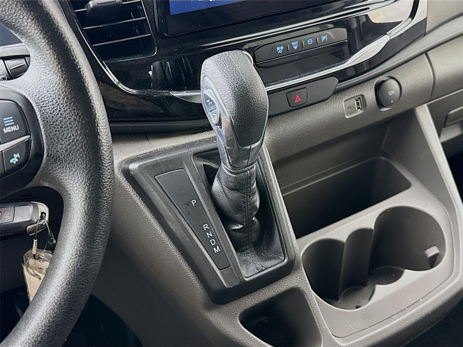2024 Ford Transit Passenger Van XLT - Photo 14