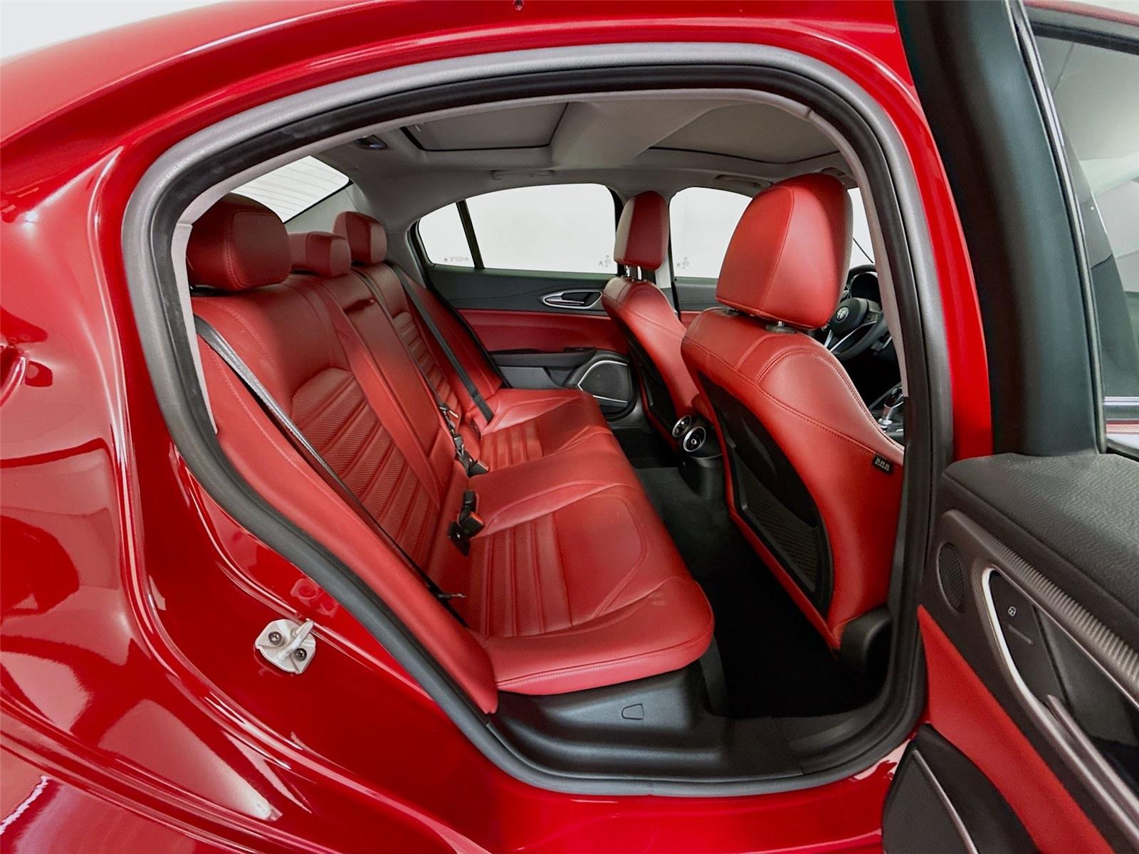 2019 Alfa Romeo Giulia Ti Sport - Photo 6