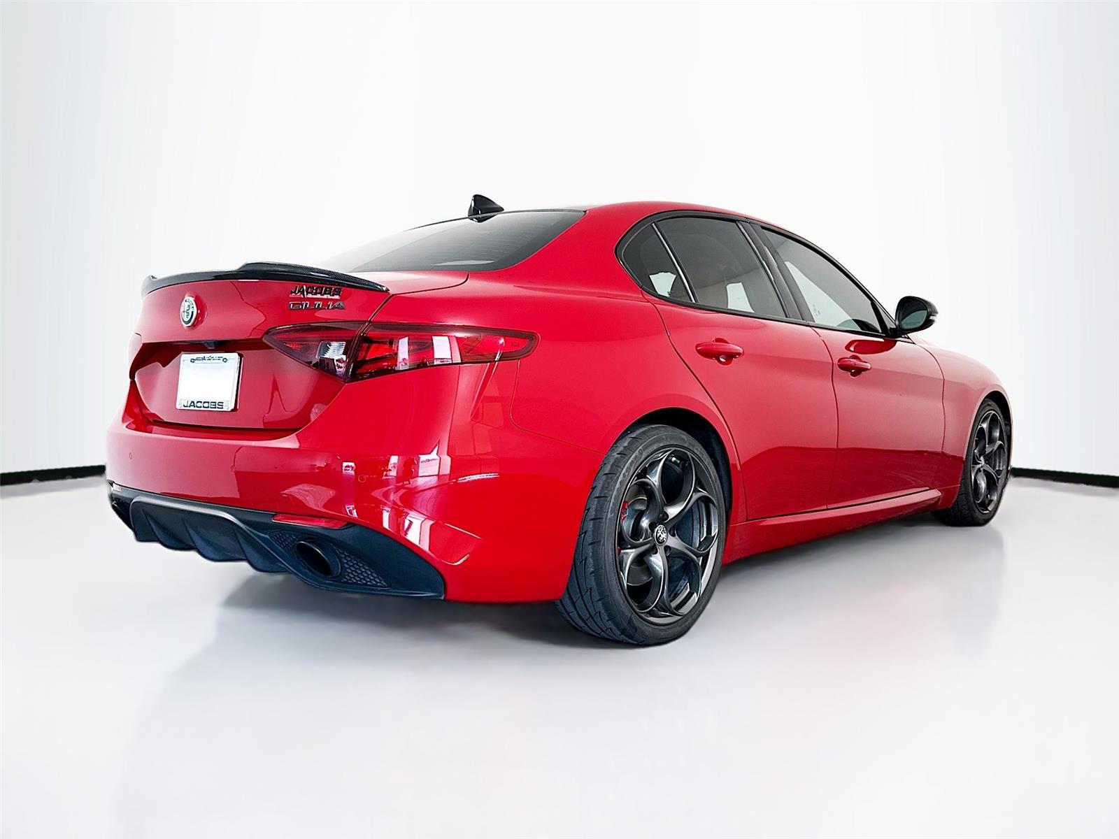 2019 Alfa Romeo Giulia Ti Sport - Photo 20